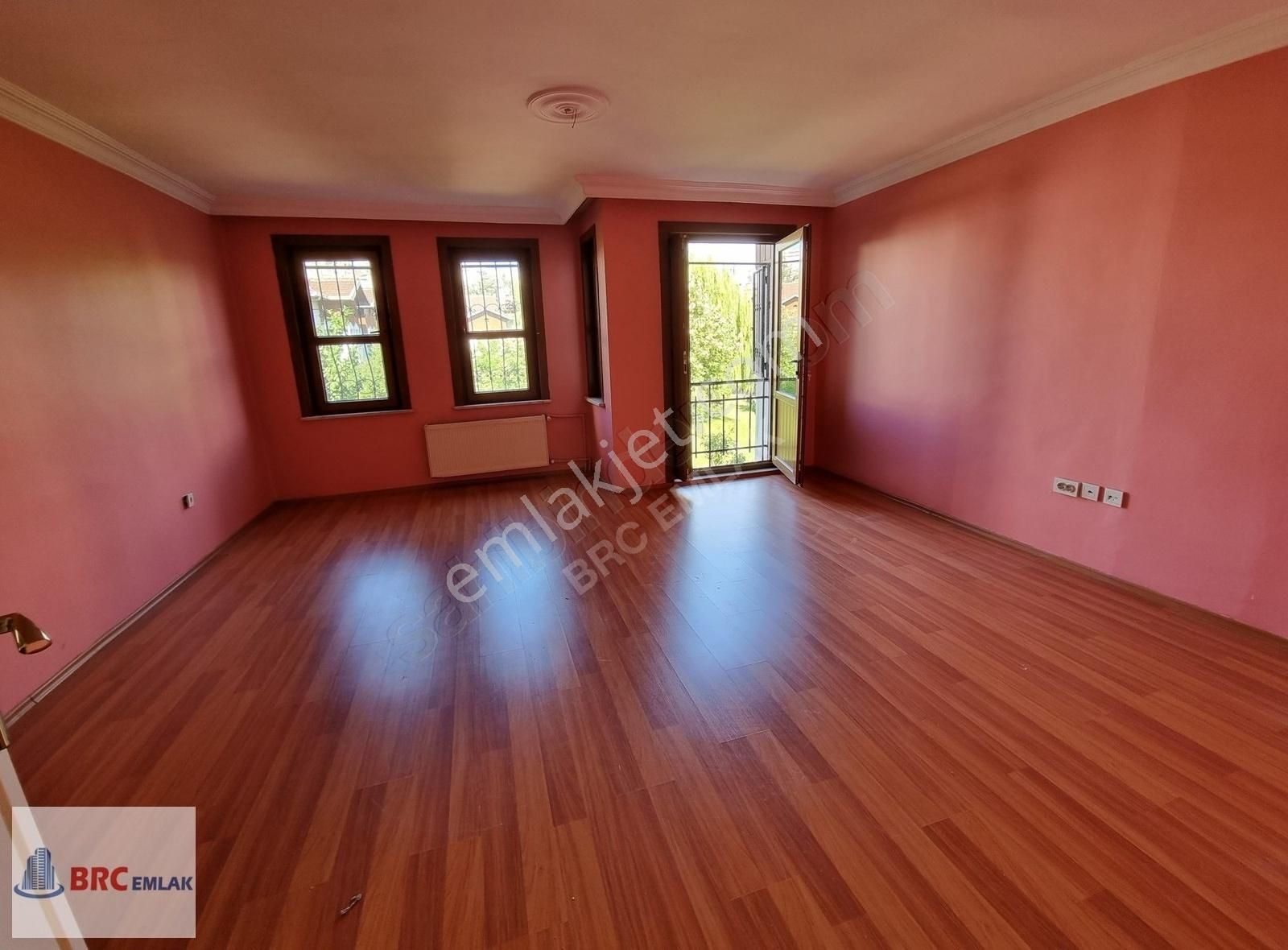 Halkalı Ölçükent Şehrin İçinde Butik Villa Sitesinde Kiralık 3+1 - Görsel 33