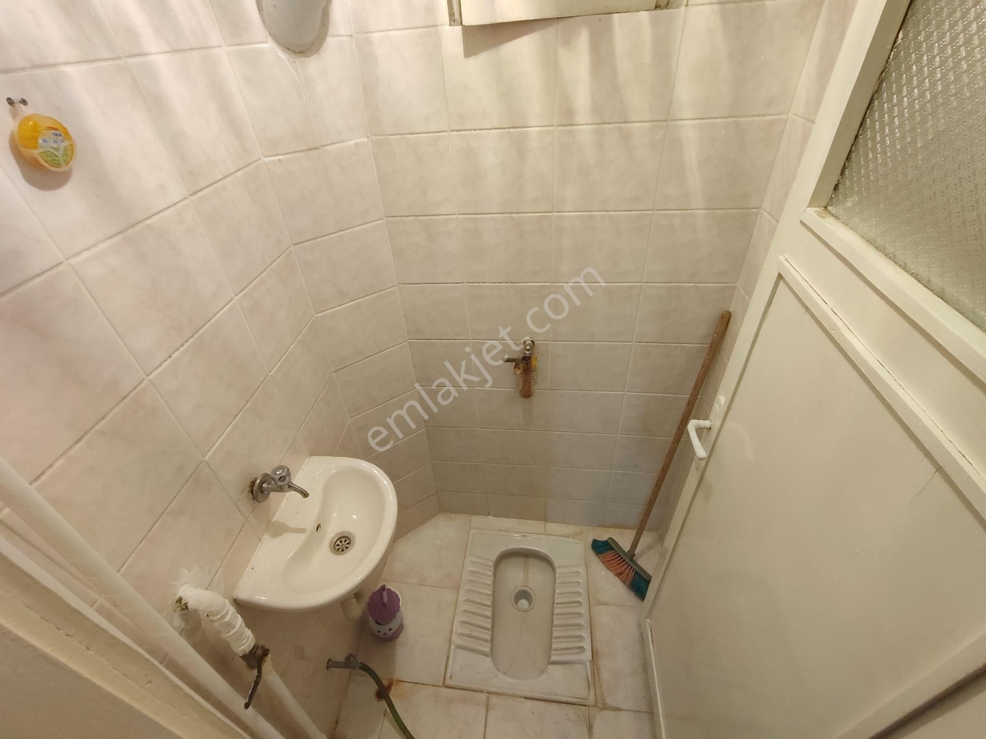 Sanatoryum Caddesin'de 3+1 Güney-batı Kiralık Daire Tuğrul Emlak'tan - Görsel 17