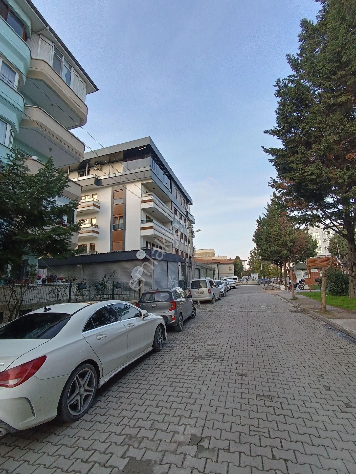 Uygulama Hotel Karşı Satılık 3+1 Temiz Daire - Görsel 3