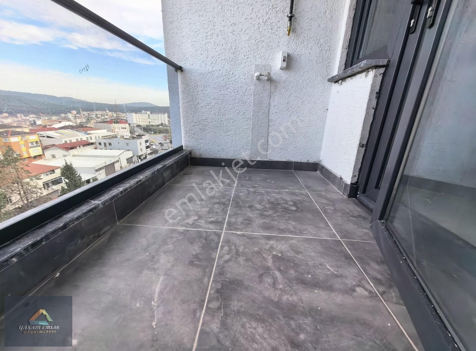 Akşemsettin Mahallesi Yüksek Tavan Lüks 4+2 Dubleks Daire - Görsel 5