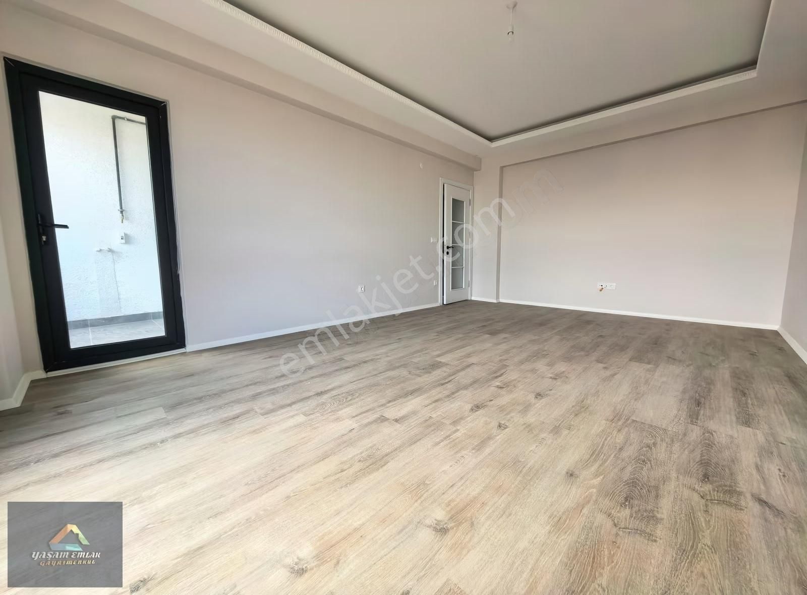 Akşemsettin Mahallesi Yüksek Tavan Lüks 4+2 Dubleks Daire - Görsel 6