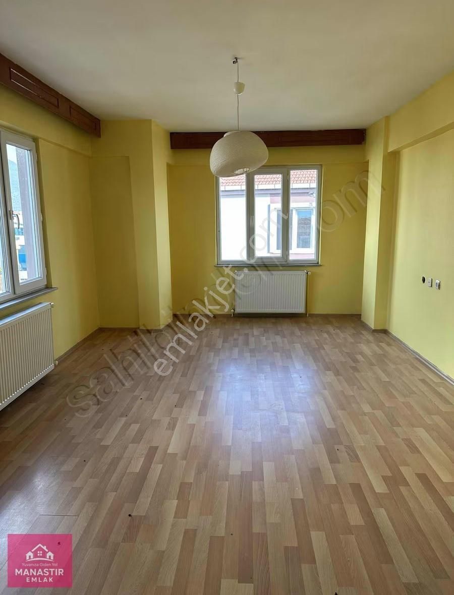 Manastır Emlak'tan Dereboyunda 3+1 Satılık Daire..!