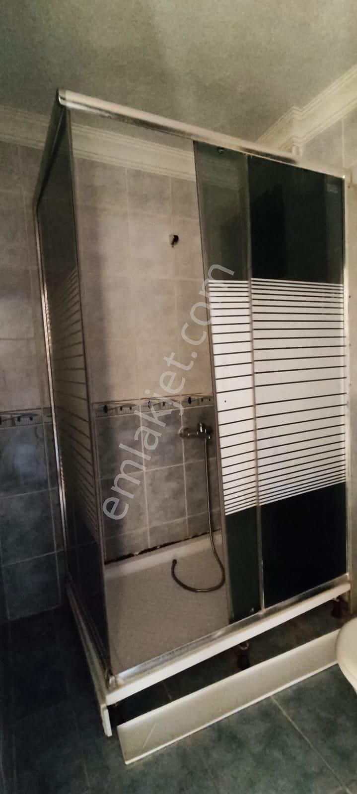 Kuşadası Uydukentte Denız Manzaralı Genış 2+1, Asansörlü Daıre - Görsel 23