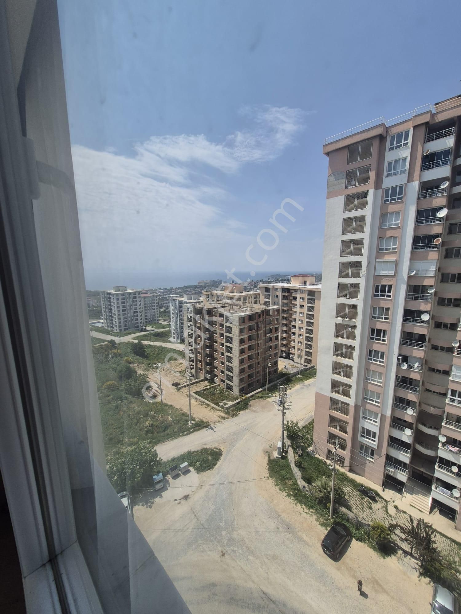 Kuşadası Uydukentte Denız Manzaralı Genış 2+1, Asansörlü Daıre - Görsel 6