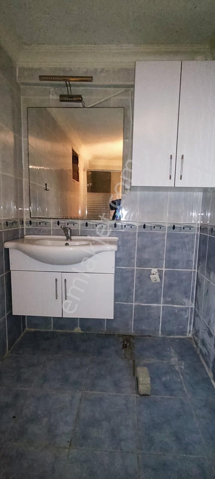 Kuşadası Uydukentte Denız Manzaralı Genış 2+1, Asansörlü Daıre - Görsel 24