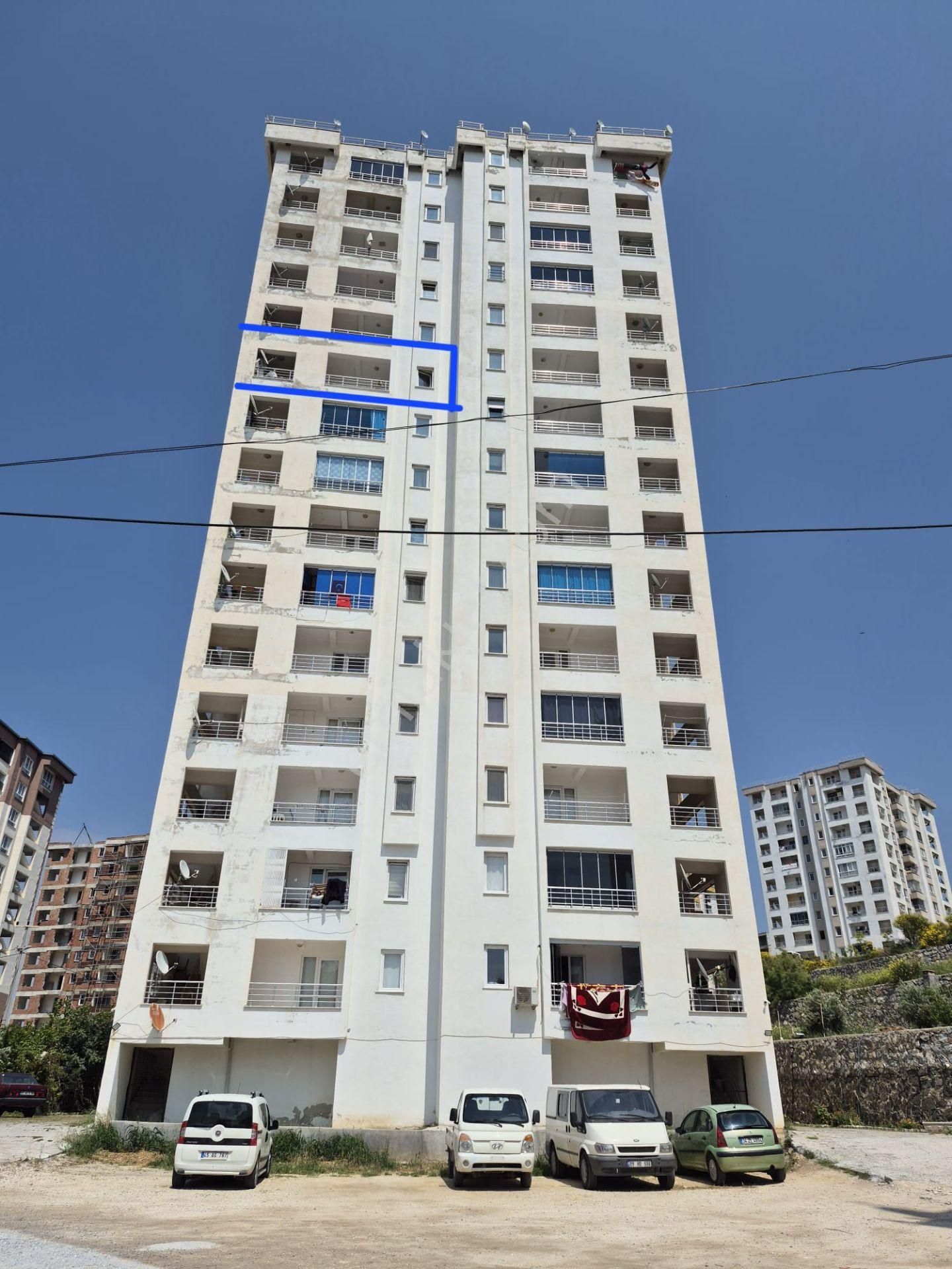 Kuşadası Uydukentte Denız Manzaralı Genış 2+1, Asansörlü Daıre - Görsel 4