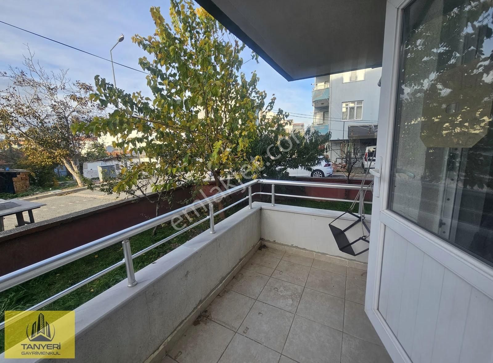 Çanakkale Merkez Kepez Uygun Fiyatlı 8 Yaşında 2+1 Satılık Daire