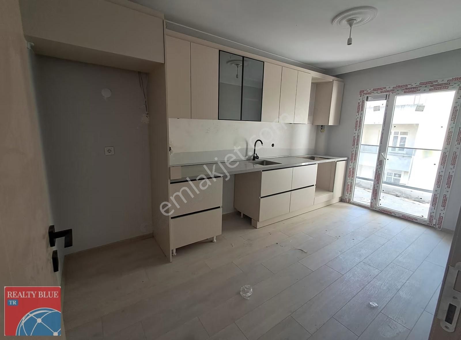 Pendik Güllübağlar Sıfır Binada Satılık 3+1 Daire - Görsel 12