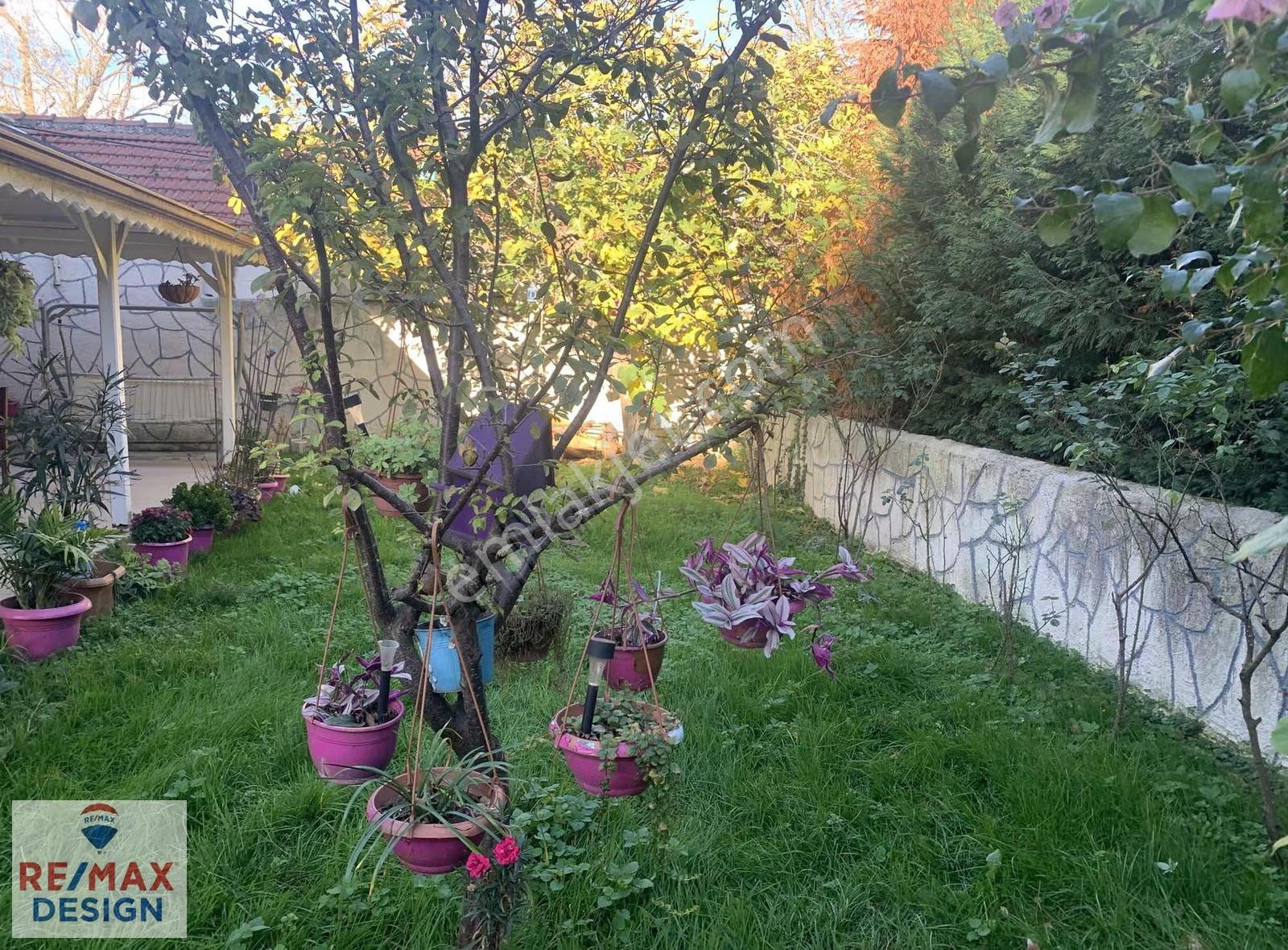 Sakarya Sapanca'da Göle Sıfır Konumda Dubleks Ev - Görsel 15