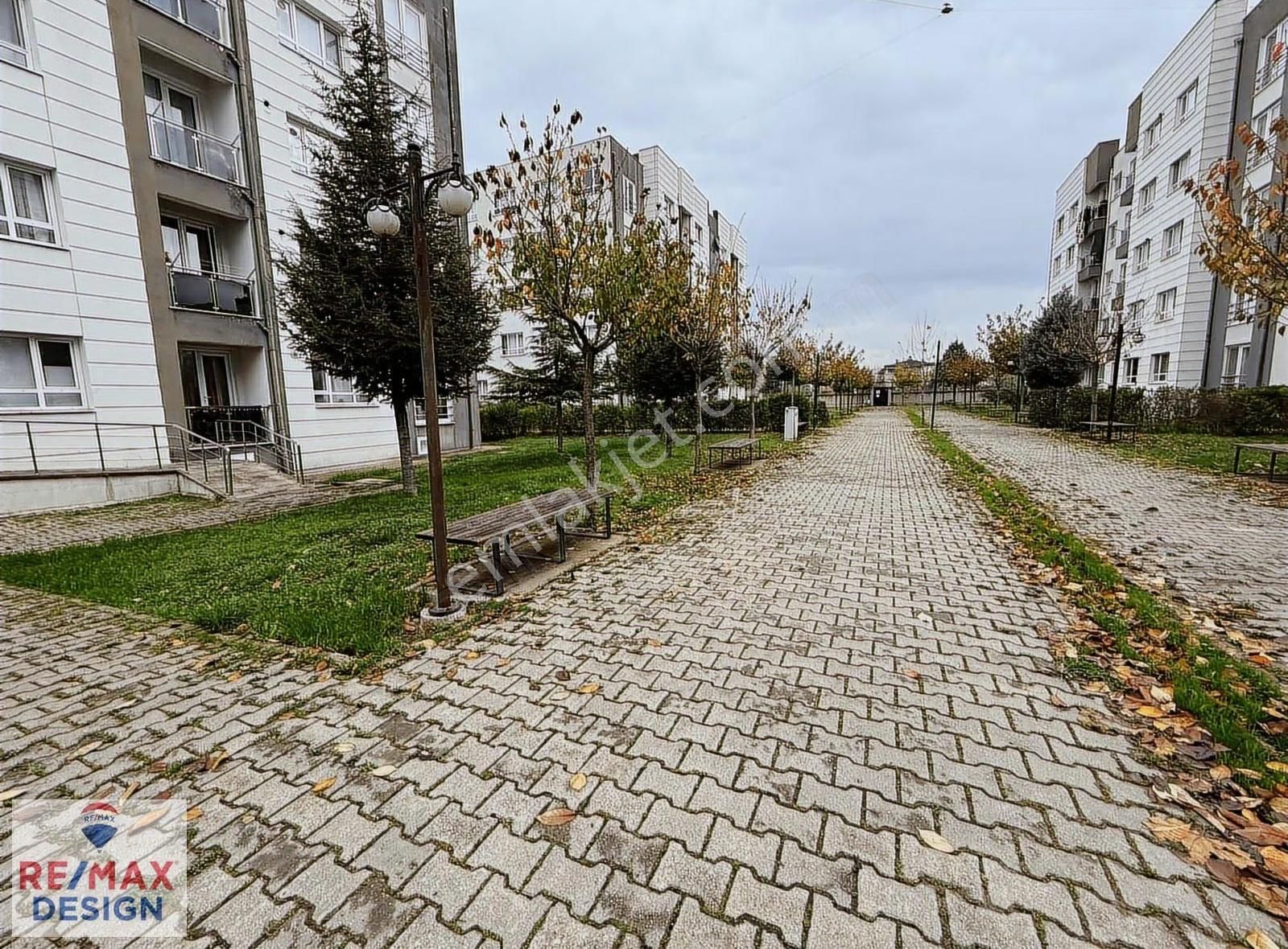Remax Desıgn Erenler Kentsel Dönüşüm Sitesinde Satılık 3+1 Daire - Görsel 11
