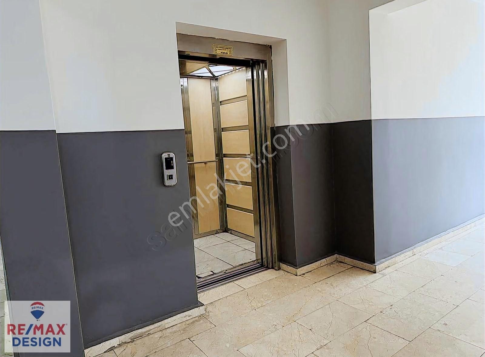 Remax Desıgn Erenler Kentsel Dönüşüm Sitesinde Satılık 3+1 Daire - Görsel 23
