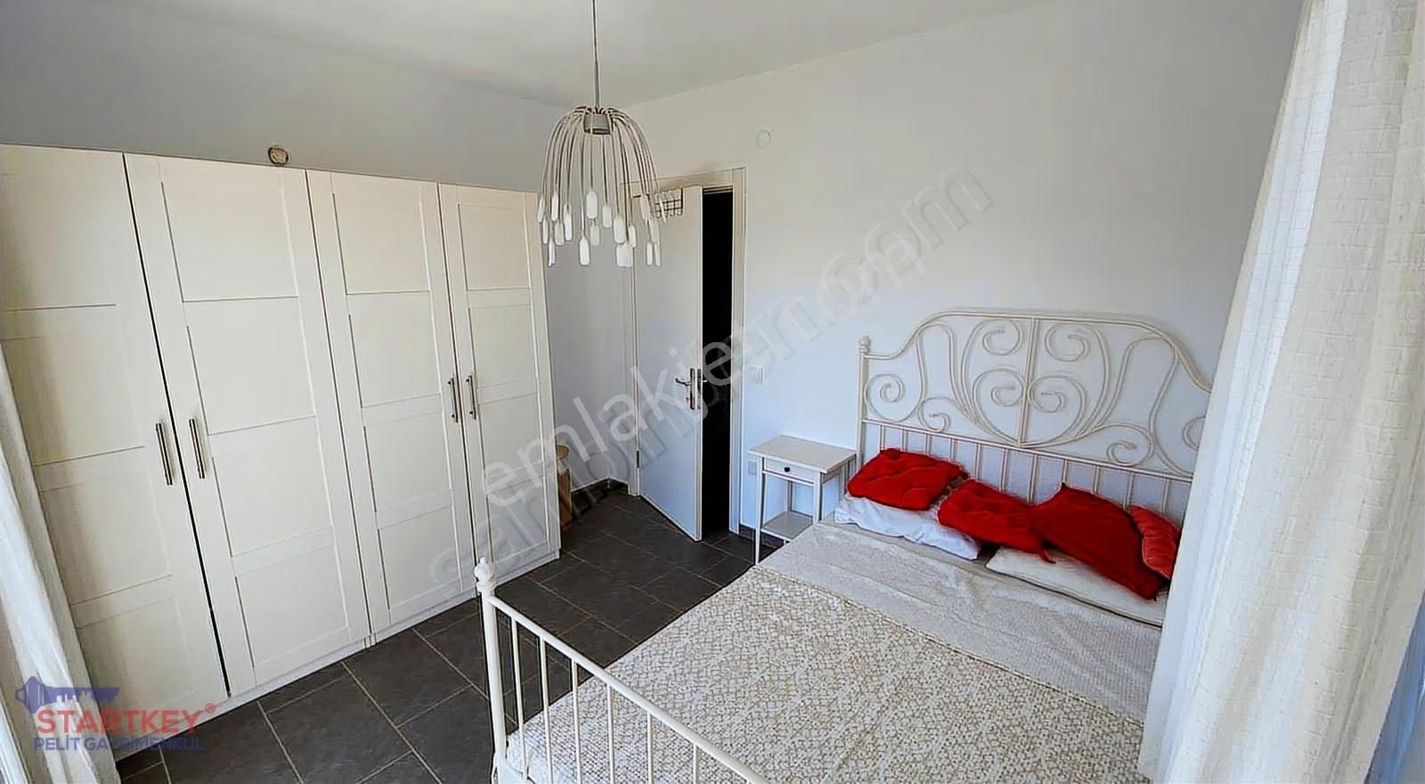 Startkey Pelit Kızlan Mah. Satılık Geniş Bahçeli İkiz Villa - Görsel 2