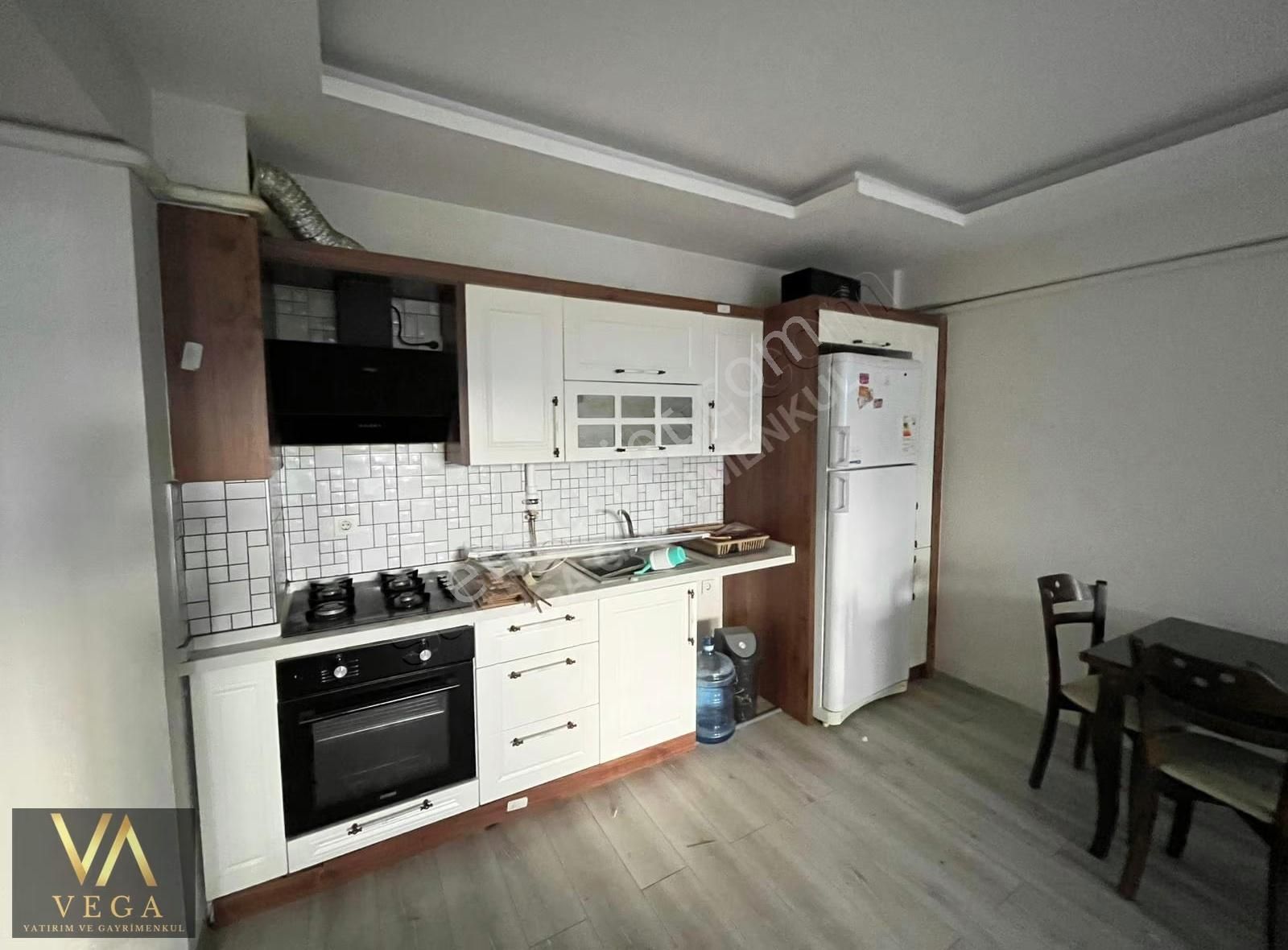 Muradiye Villalar Bölgesinde 1+1 Havuz Önü Satılık Daire - Görsel 8