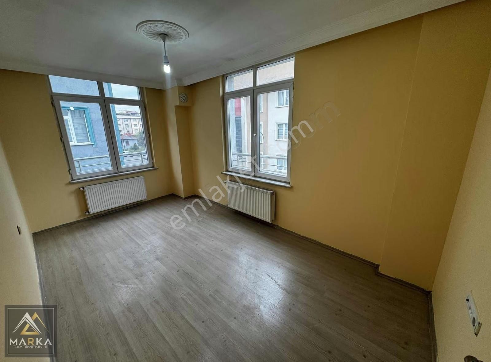 Marka'dan Meydan'da Bakımlı Ara Kat 2+1 Satılık Daire - Görsel 32