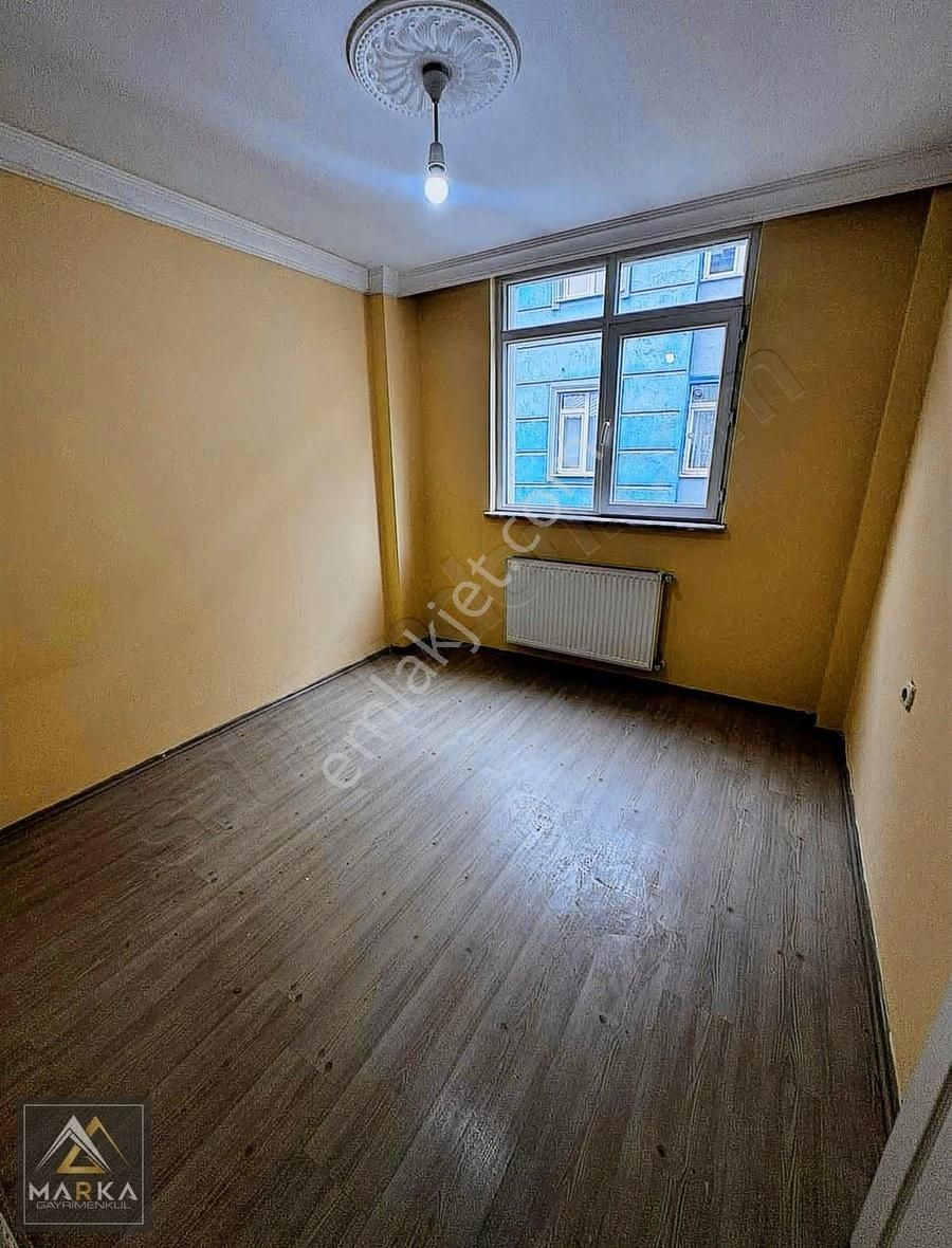 Marka'dan Meydan'da Bakımlı Ara Kat 2+1 Satılık Daire - Görsel 31