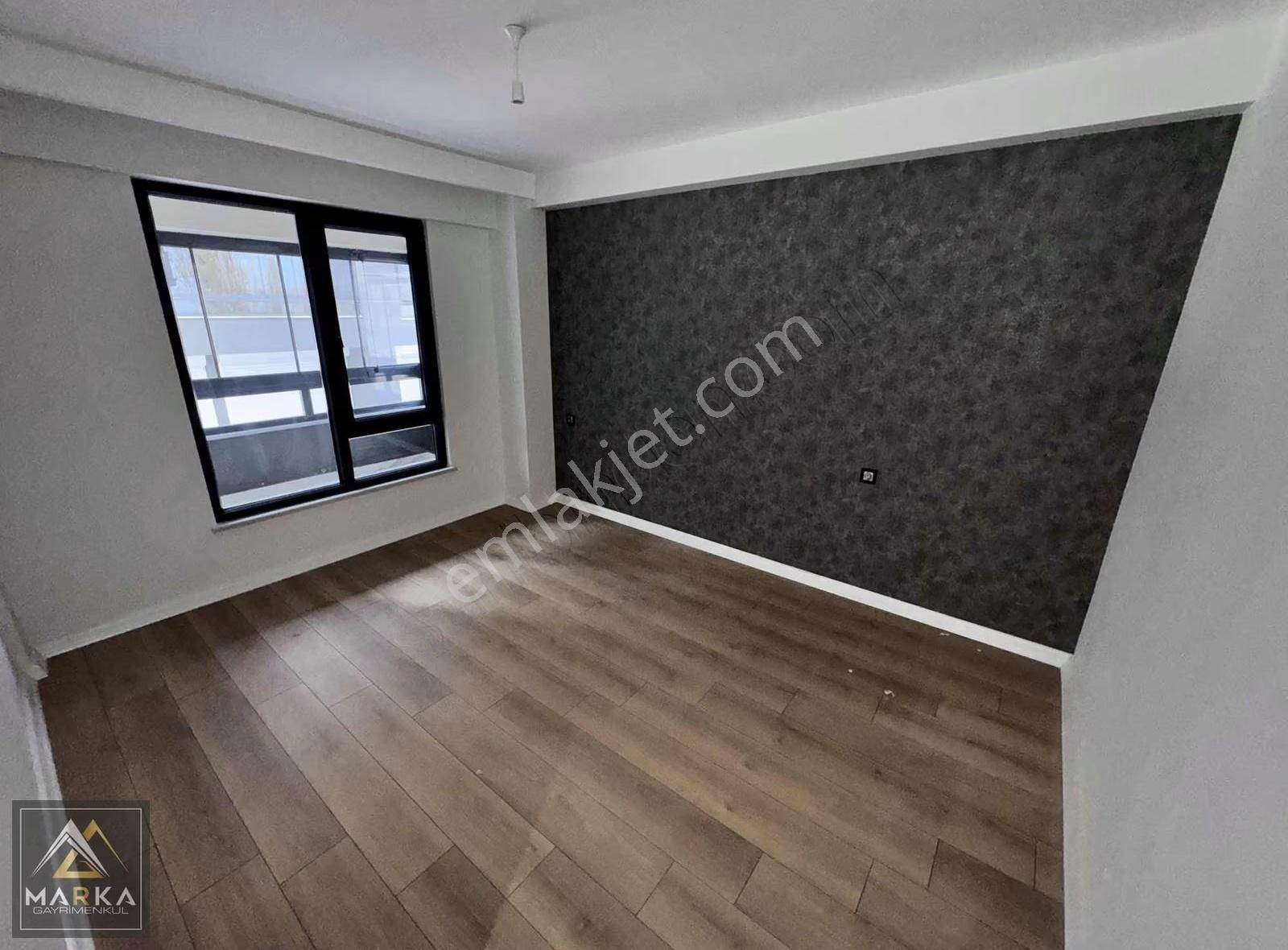 Marka'dan Sporkent Lavinpark'ta Otoparklı Kiralık 3+1 Daire - Görsel 33