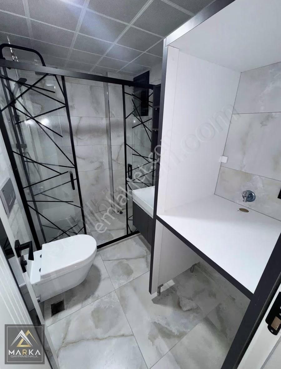 Marka'dan Sporkent Lavinpark'ta Otoparklı Kiralık 3+1 Daire - Görsel 20