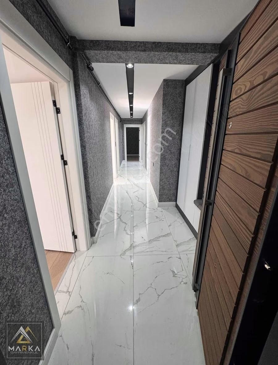 Marka'dan Sporkent Lavinpark'ta Otoparklı Kiralık 3+1 Daire - Görsel 16