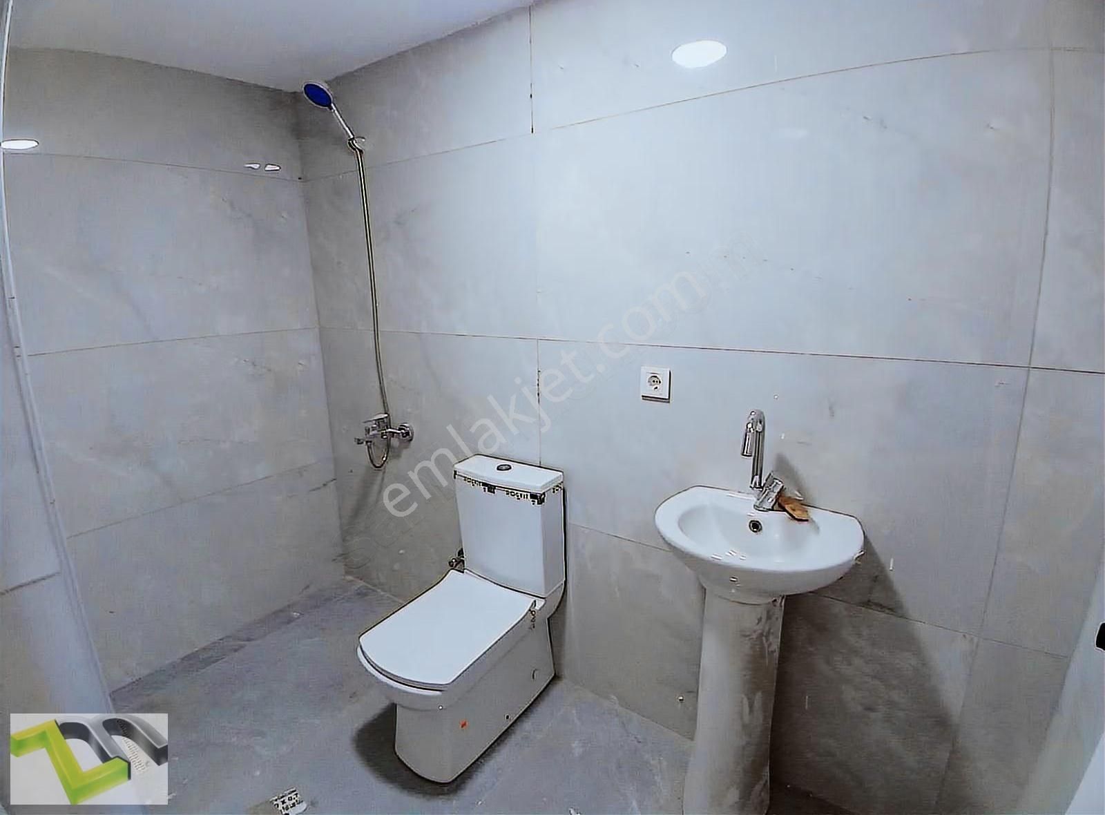 Viaporta Havalimanına Yakın Satılık 2+1arakat Daire - Görsel 6