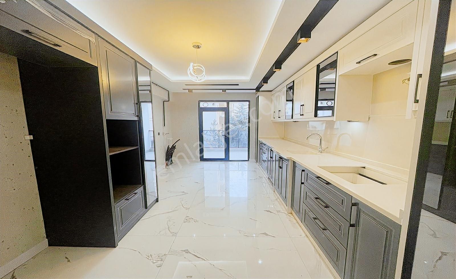 Yuvam'dan Karakaya'da 4+1 Giyinme Odalı+ebeveyn Banyolu Dairemiz - Görsel 12