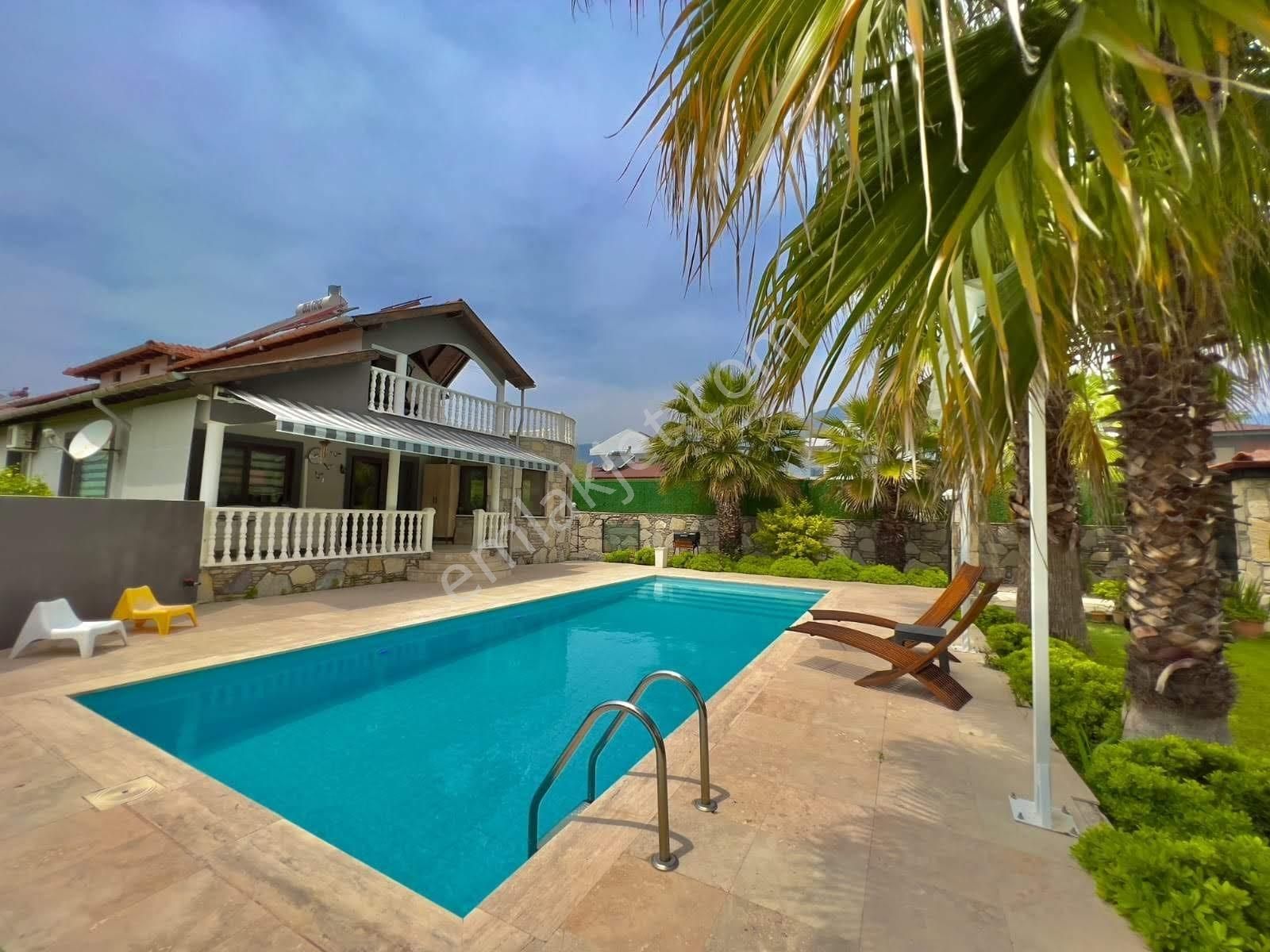 Muğla Köyceğiz'de Satılık Havuzlu 5+1 Lüks İngiliz Taş Villa - Görsel 6