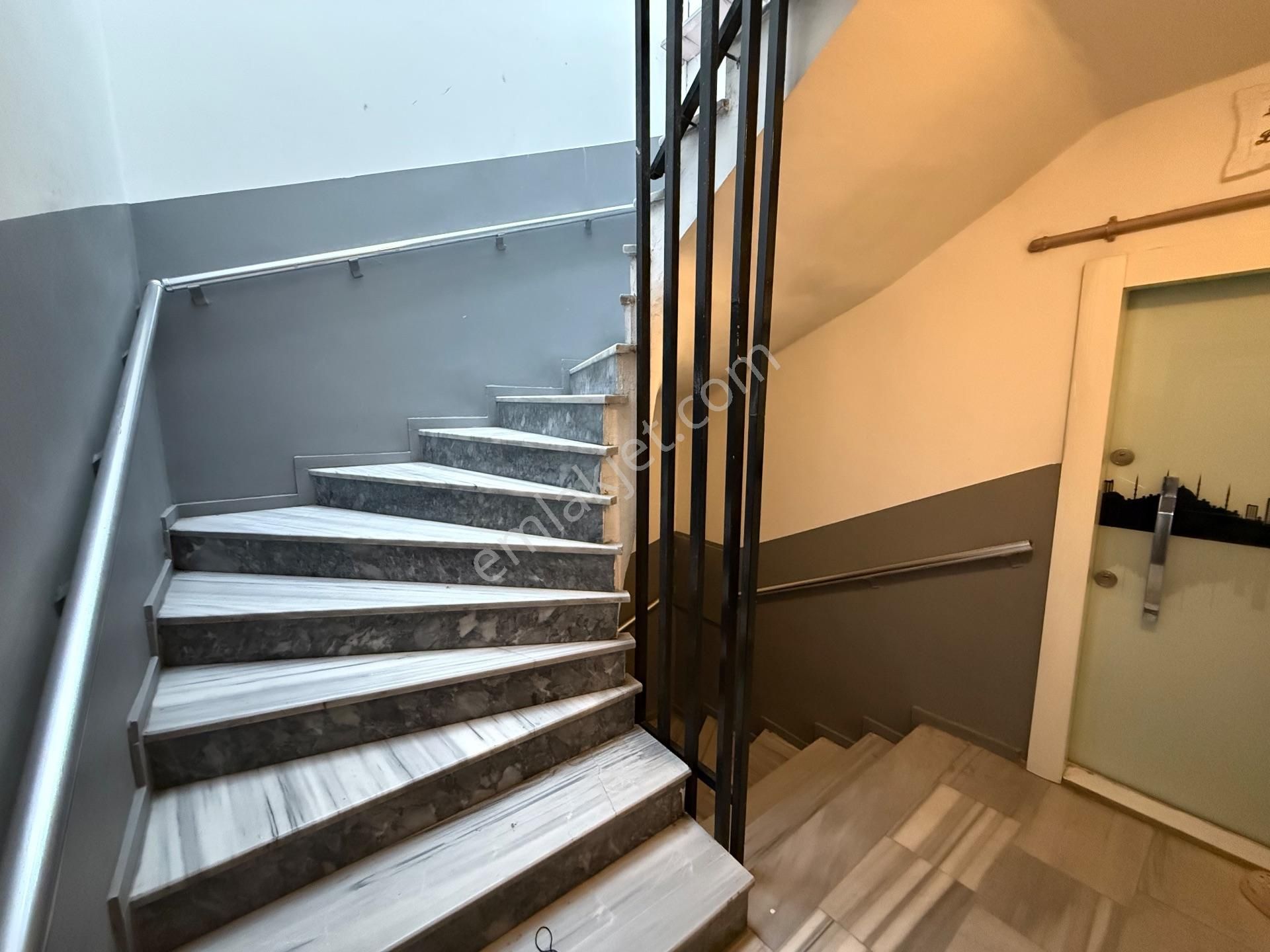 Kazım Karabekir Cadde Üzeri Geniş Tip Satılık 3+2 Dubleks Daire - Görsel 11