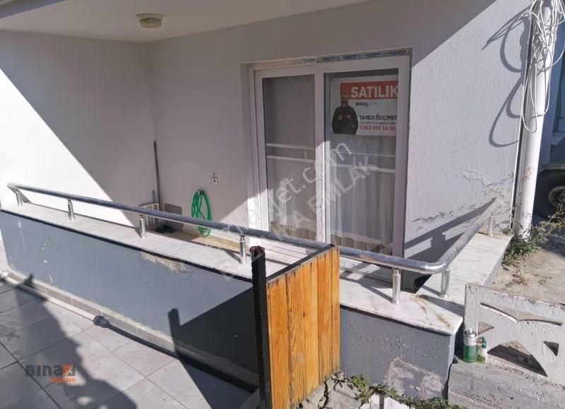 Dikili'de Satılık 1+1 Fırsat Daire