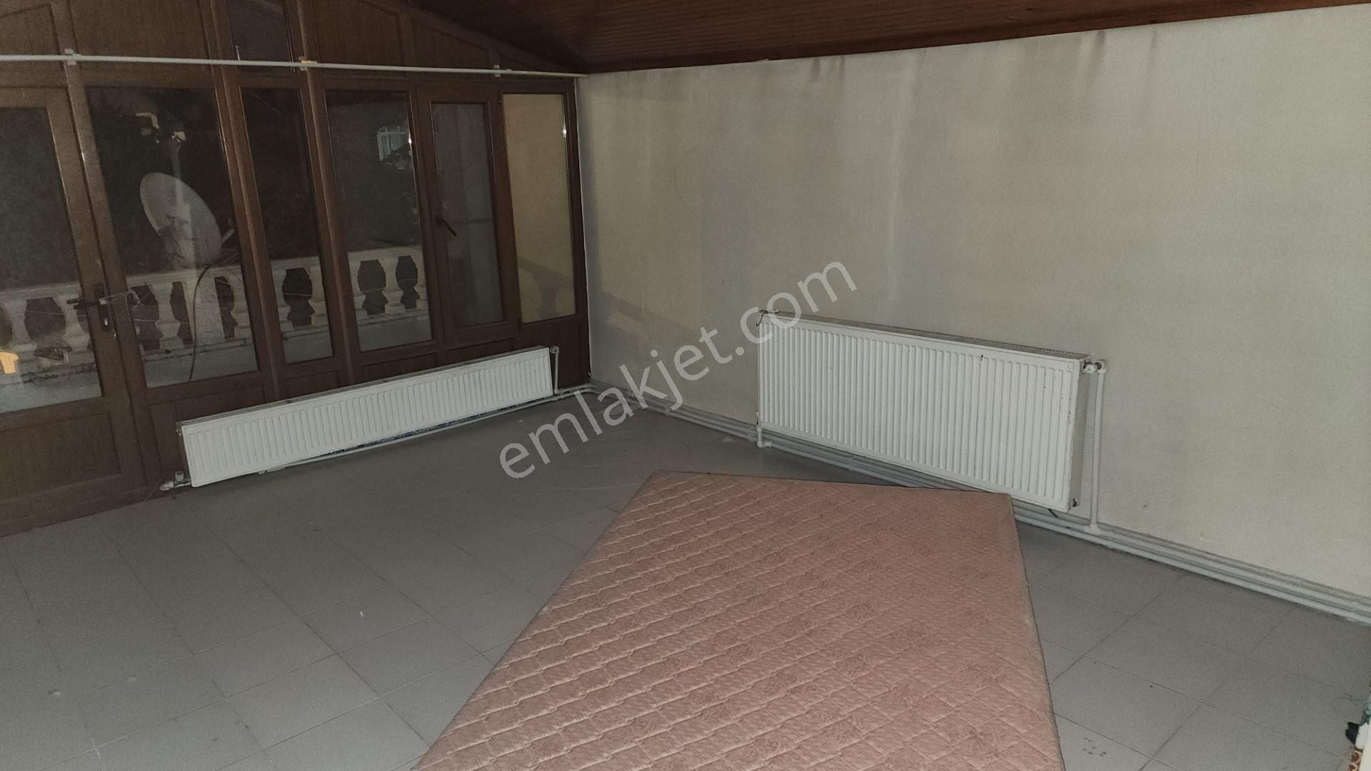 Karaca'dan Alparslan Mahallesi 2+1 Çatı Katı Kiralık Daire - Görsel 9