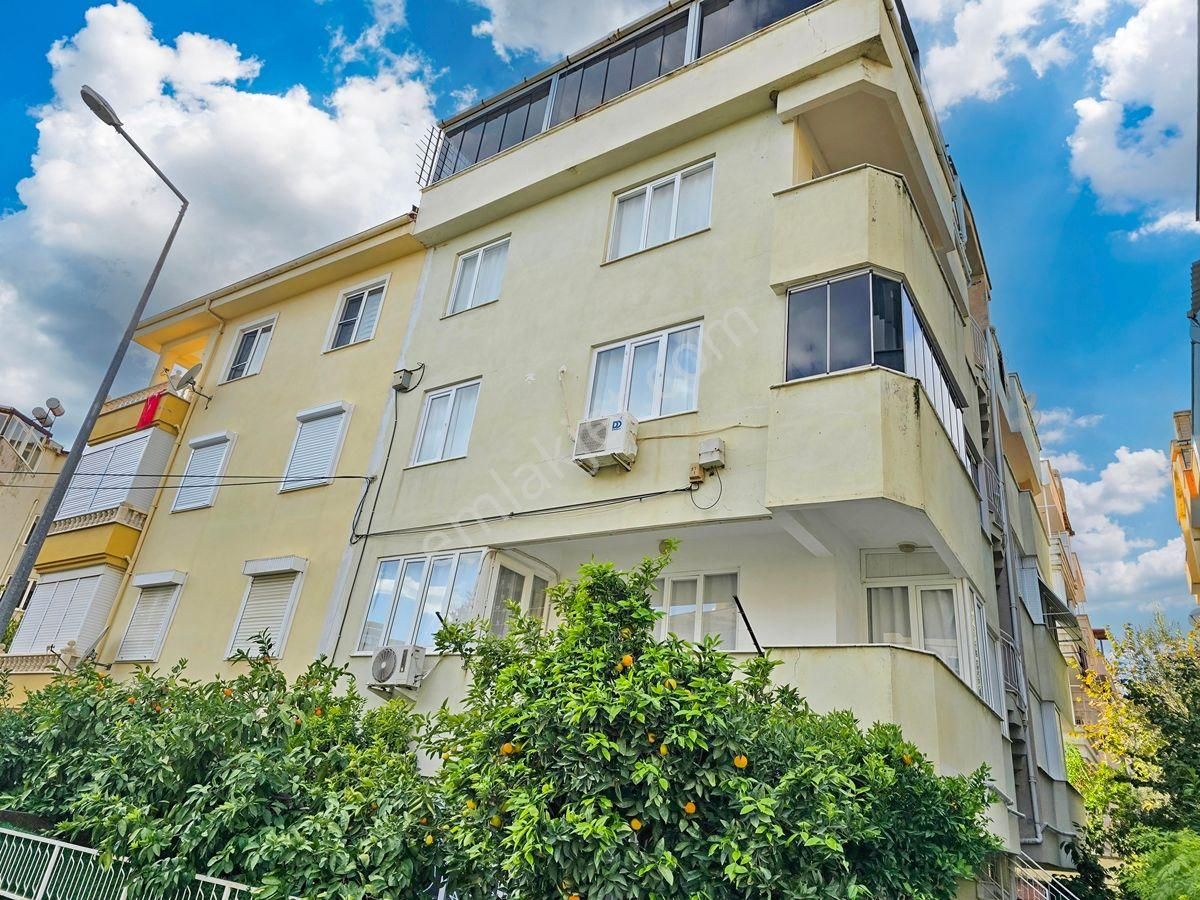 Altınoluk Satılık Daire / Merkezde / Ayrı Mutfak / Eşyalı / Yenilenmiş