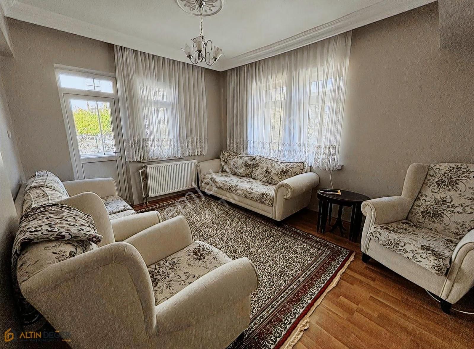 İstiklal Mahallesi Site İçinde Dubleks 3+1 Satılık Daire