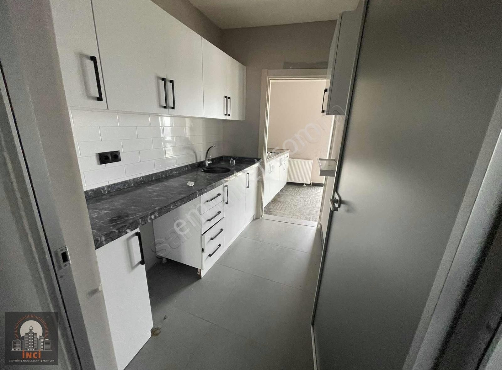 Mahmutbey Metro Yakınında Kiralık 350 M Hazır Ofis Tipi 350 M * - Görsel 14