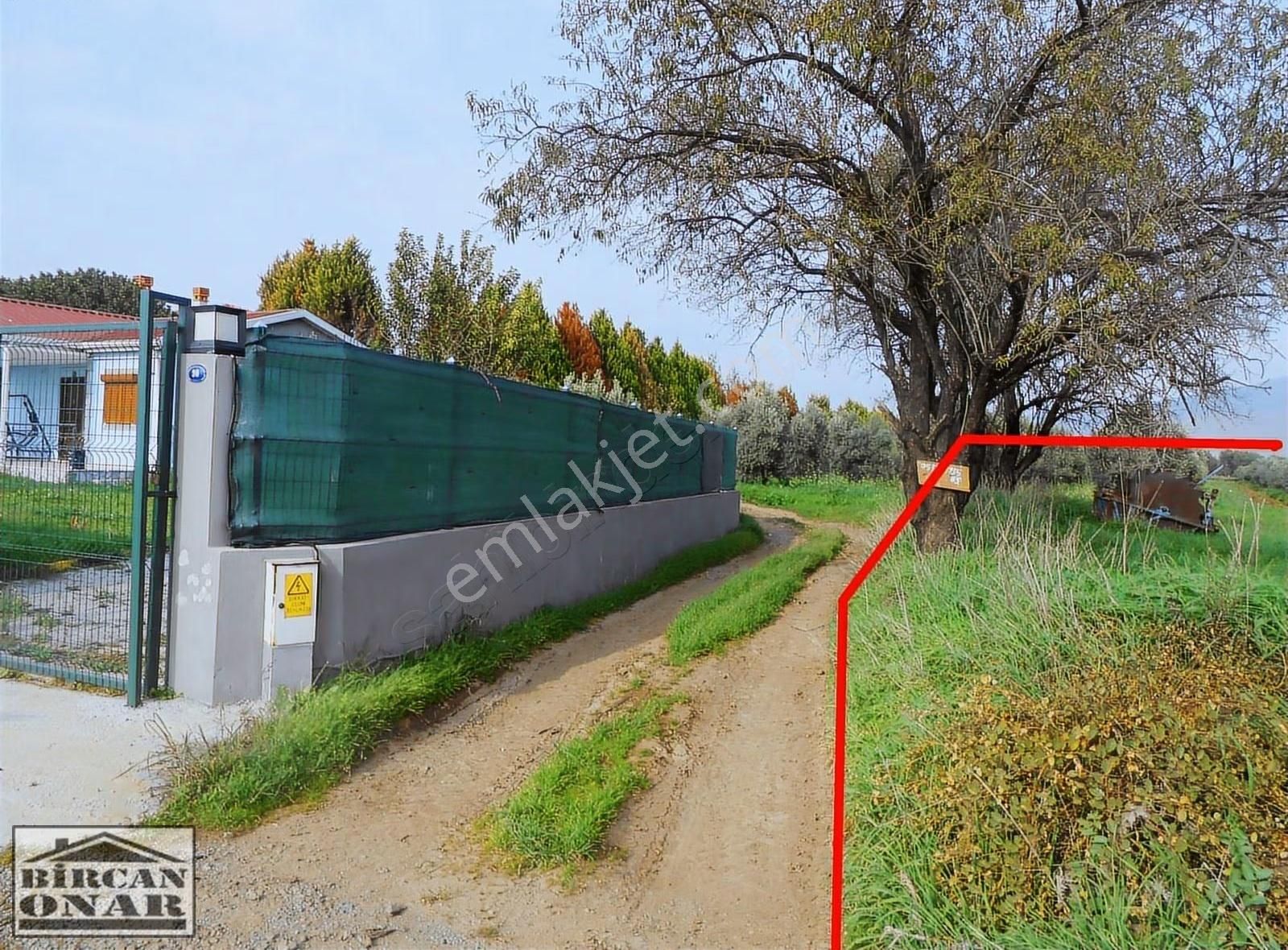 Eski Foça Yoluna 250 M Mesafede 500m2 Satılık Arazi - Görsel 13