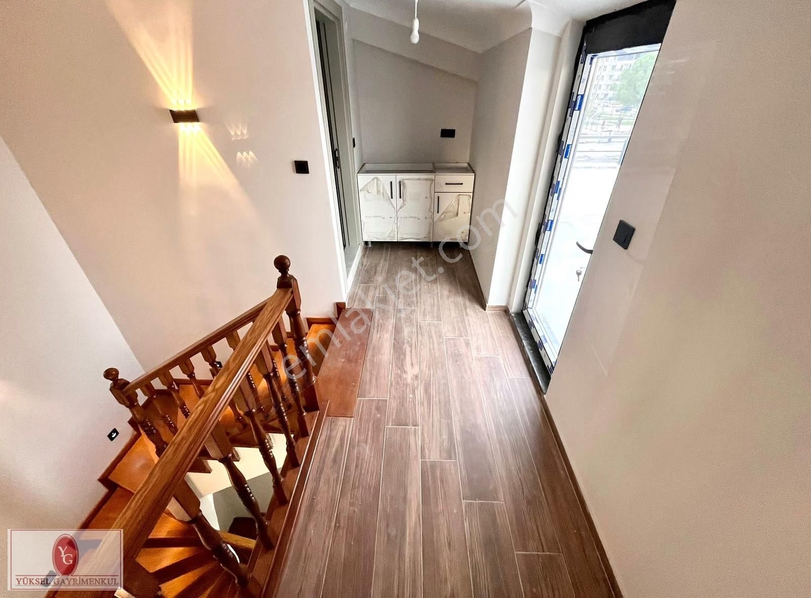 Yükselden Edtemitte 'özel Otoparklı Bahçeli Ultra Lüx' 4+1 Villa - Görsel 34