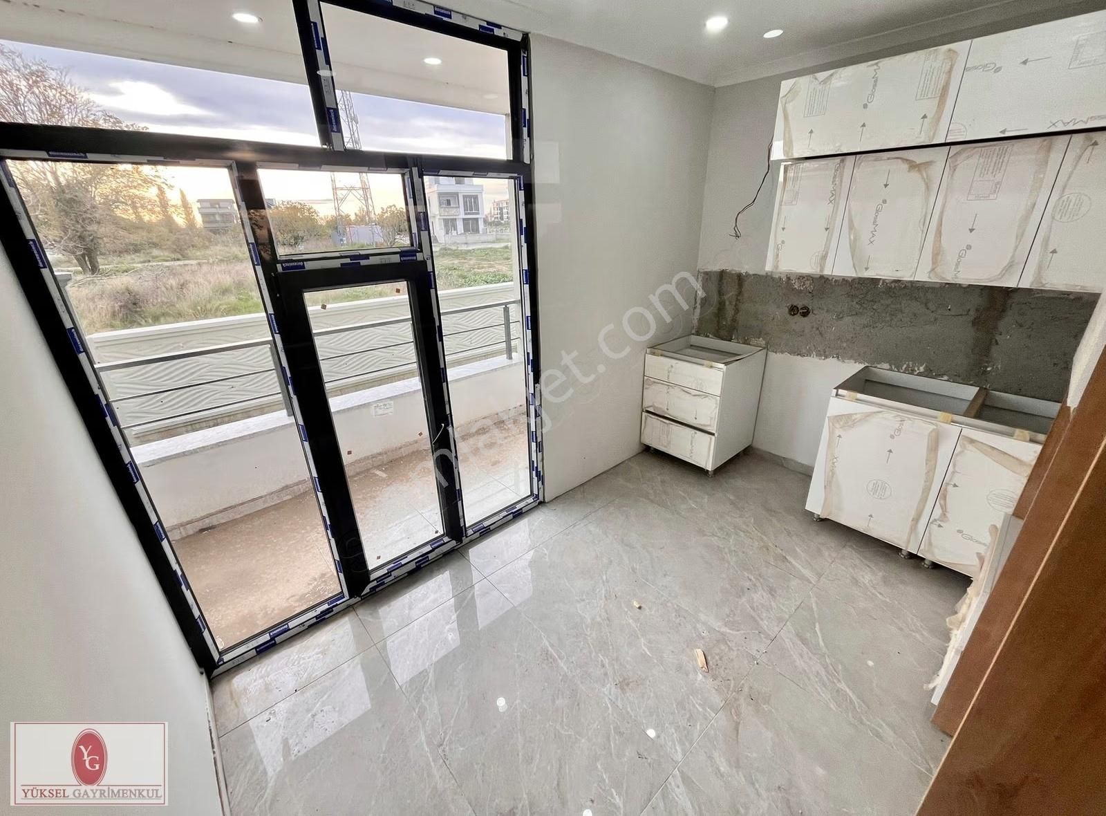 Yükselden Edtemitte 'özel Otoparklı Bahçeli Ultra Lüx' 4+1 Villa - Görsel 12