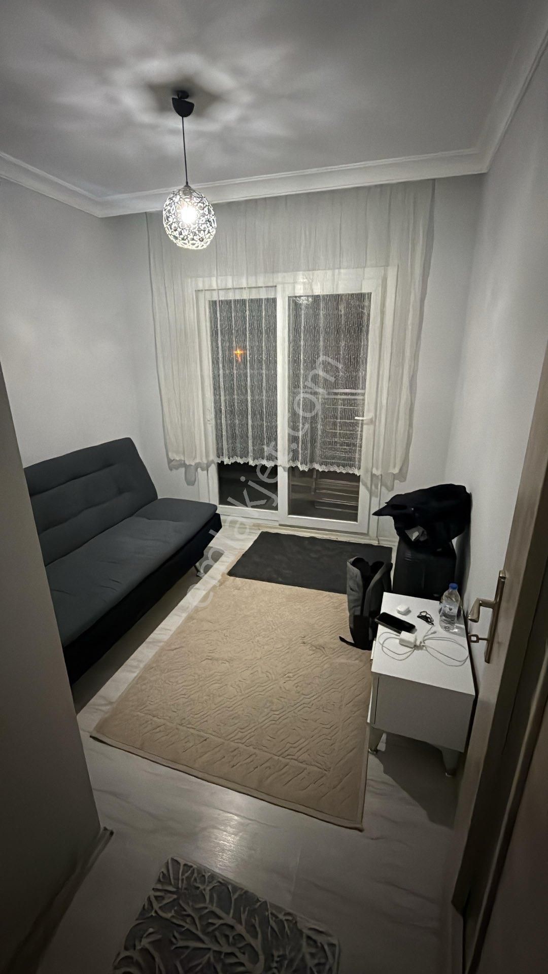 Bayraklı Refik Şevket İnce Mah Eşyalı 2+1 Daire - Görsel 9