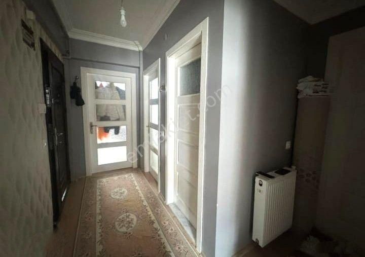 Gemlik Hürriyet Caddesi Civarı Yeni Bina Kat Mülkiyetli Daire - Görsel 6