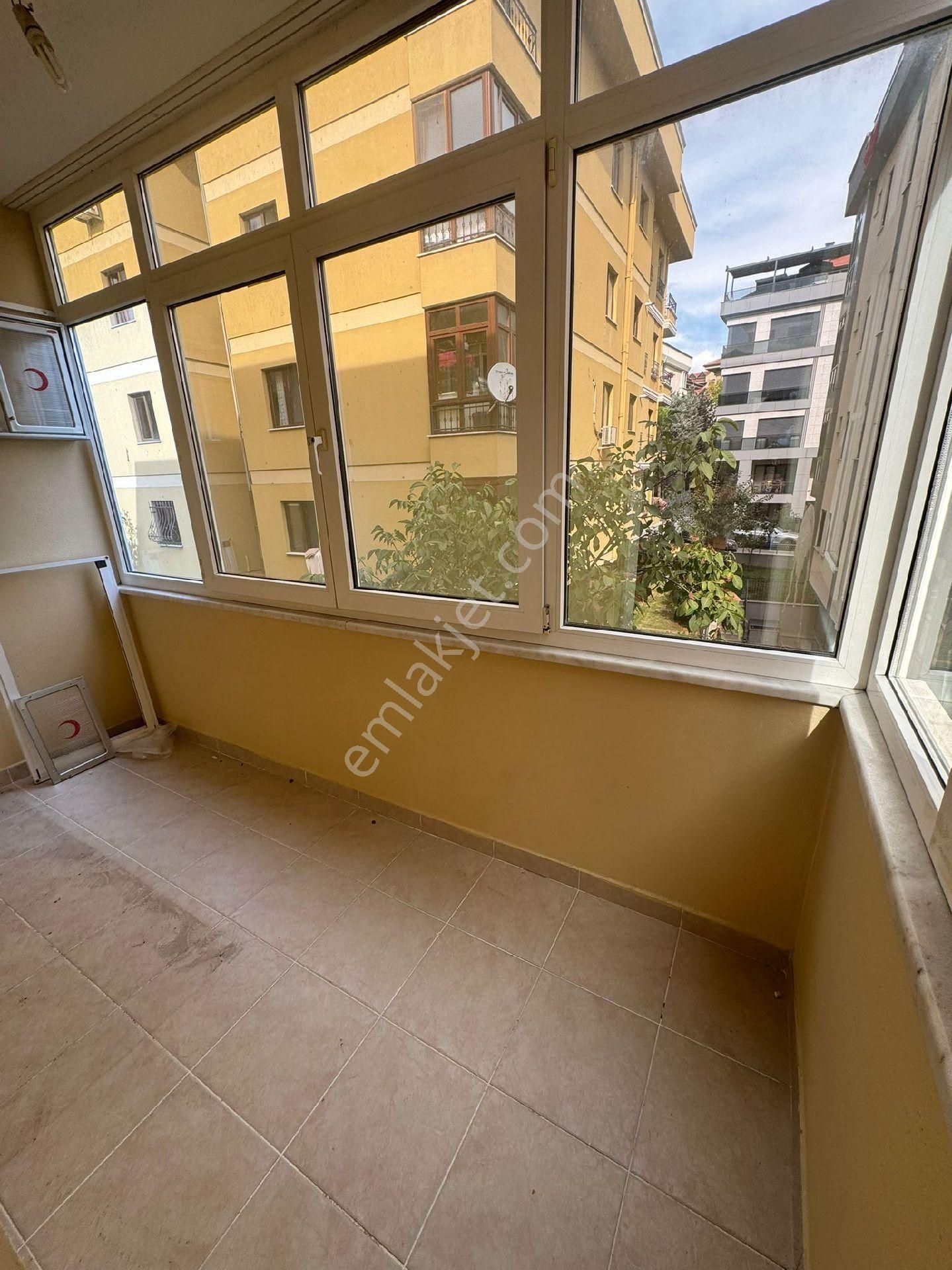 Altunizade Erzurum Sitesinde 155m2 1.kat Satılık Daire - Görsel 25