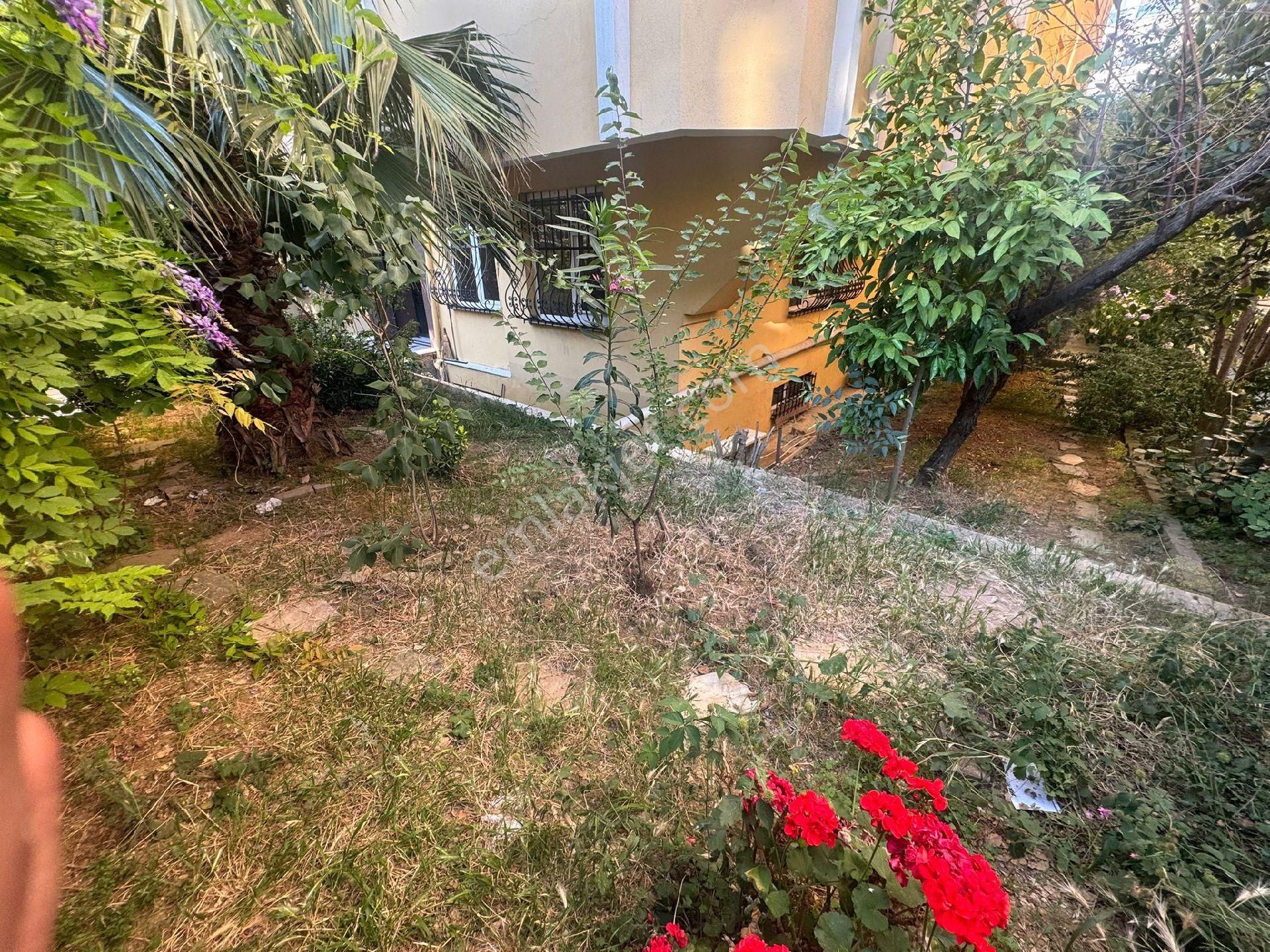 Altunizade Erzurum Sitesinde 155m2 1.kat Satılık Daire - Görsel 8