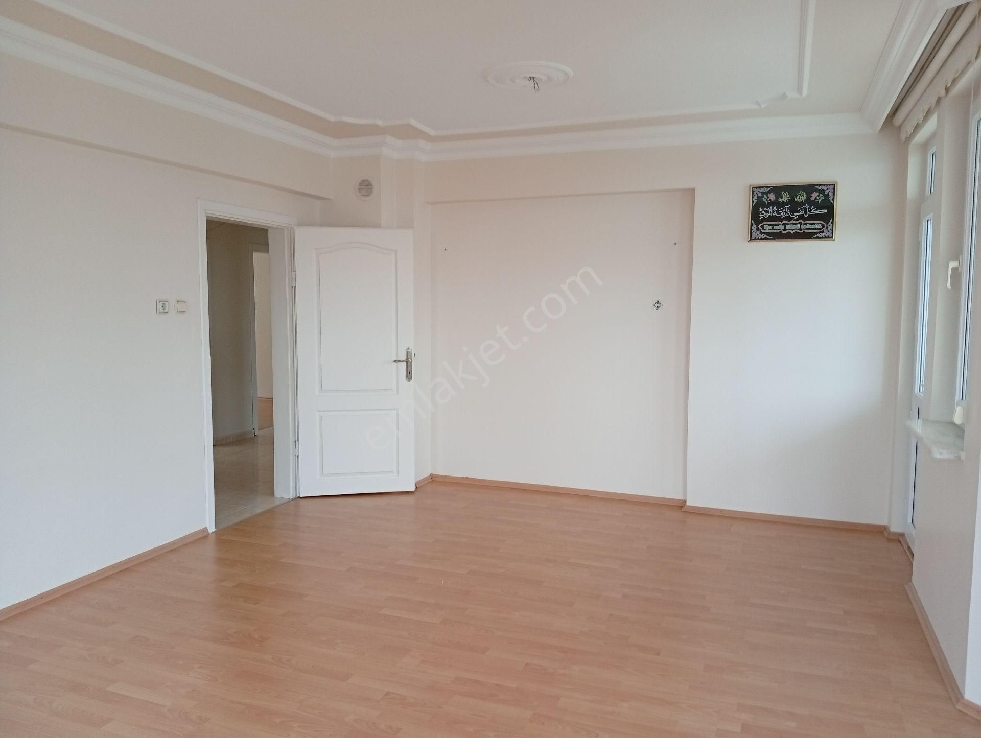 Bursa Nilüfer Konak Mh Kiralik Daire 3+1 M2 135 - Görsel 15