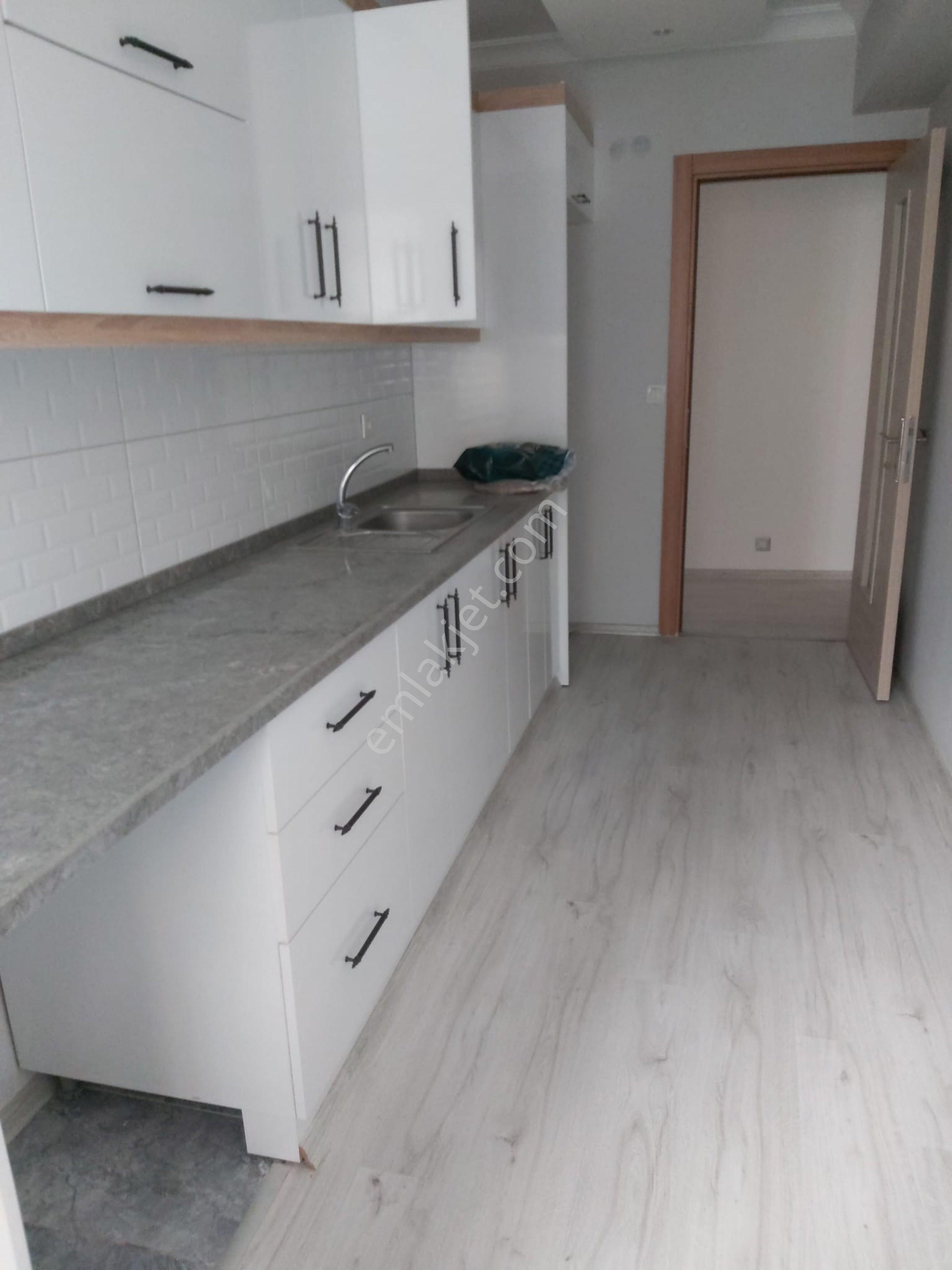 Bayraklı Refik Şevket İnce Mah Geniş Ferah 2+1 Kiralık