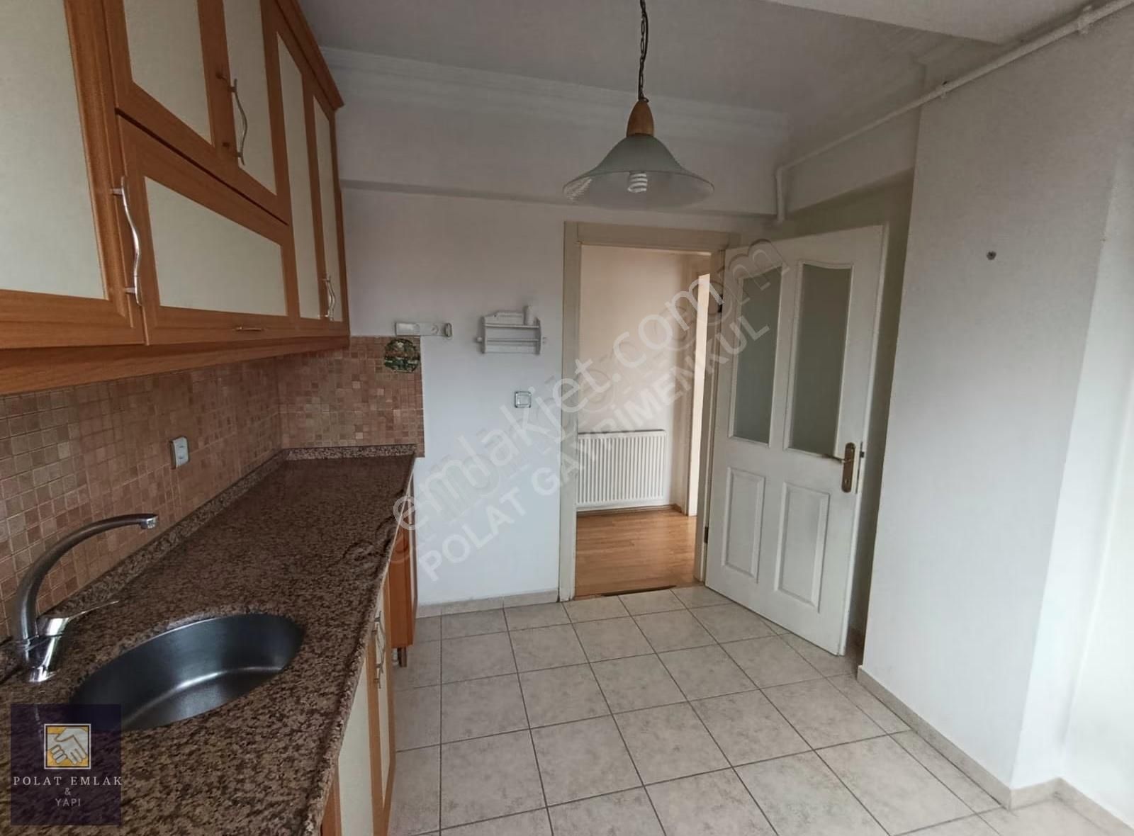 Kiralık Daire-2+1-emek Mh-ara Kat-balkonlu- Cadde Üzerinde - Görsel 7