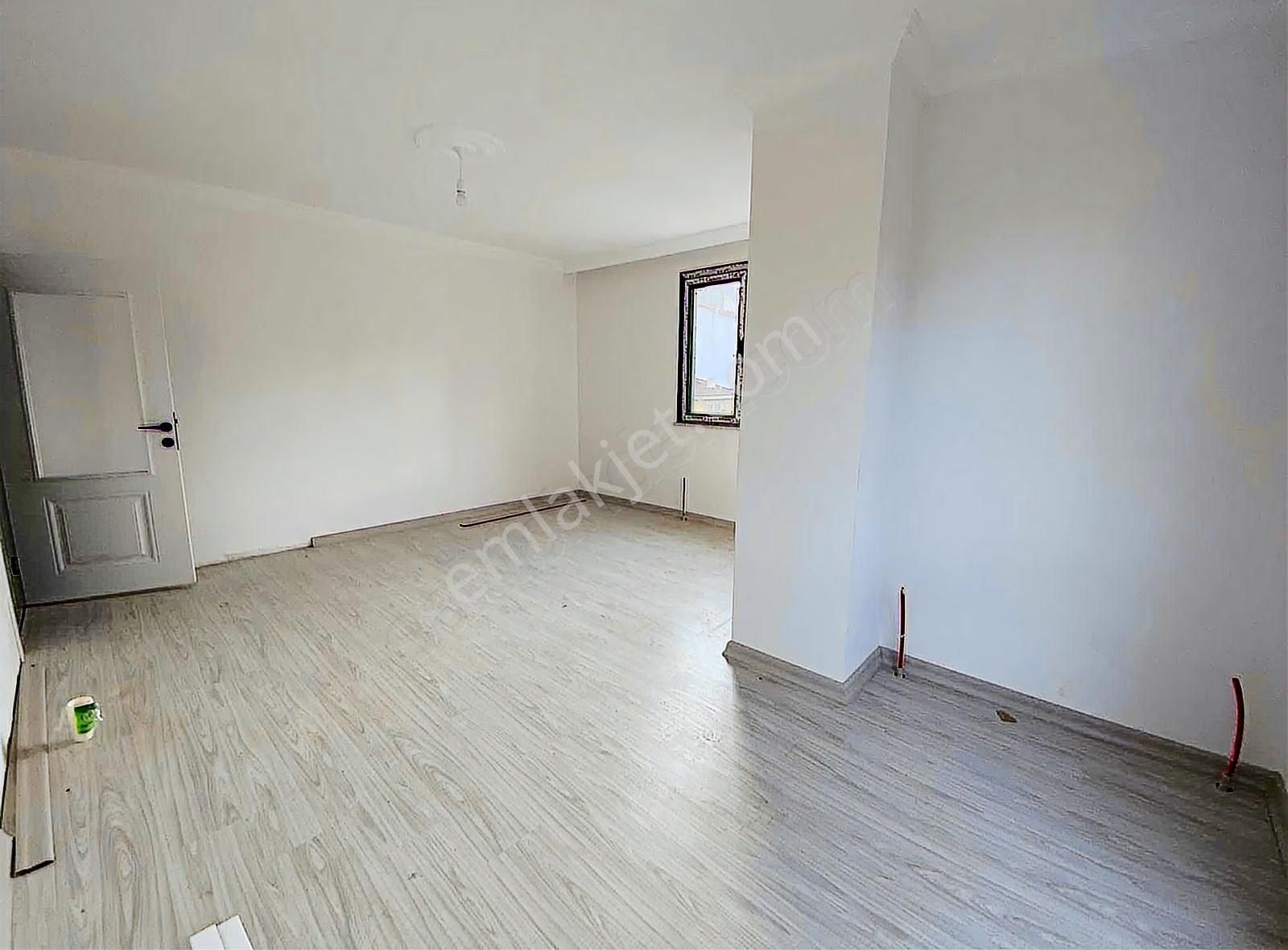 Necip Fazıl Mahallesinde Sıfır Daire