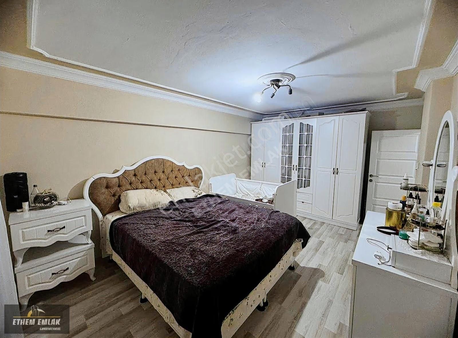 Kenan Evren Bulvarında Kaalı Mutfaklı Geniş Masrafsız 3+1 - Görsel 12