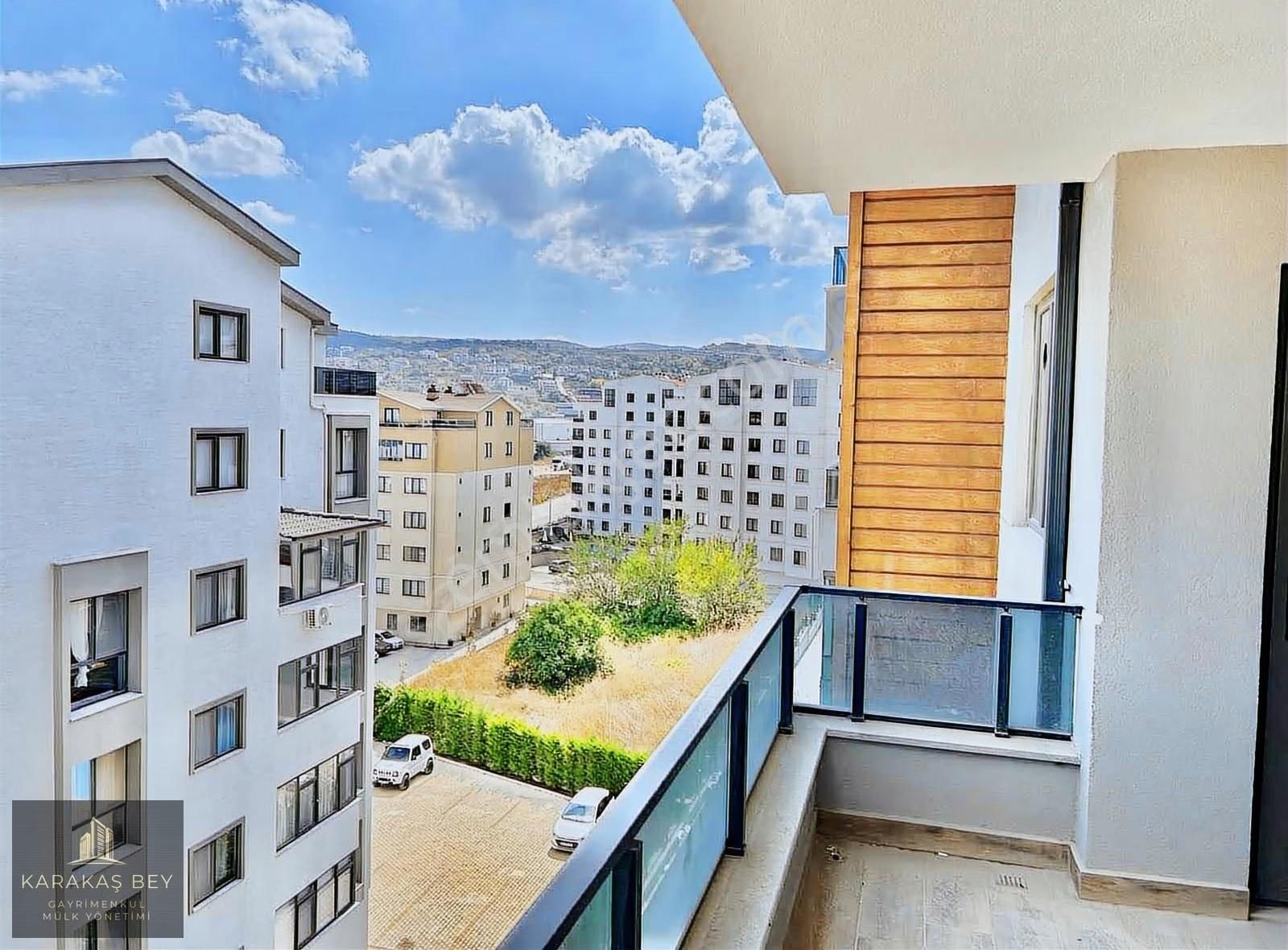 Karakaş Bey Gayrimenkulden 30 Ağustos 180m2 Geniş Daire - Görsel 9