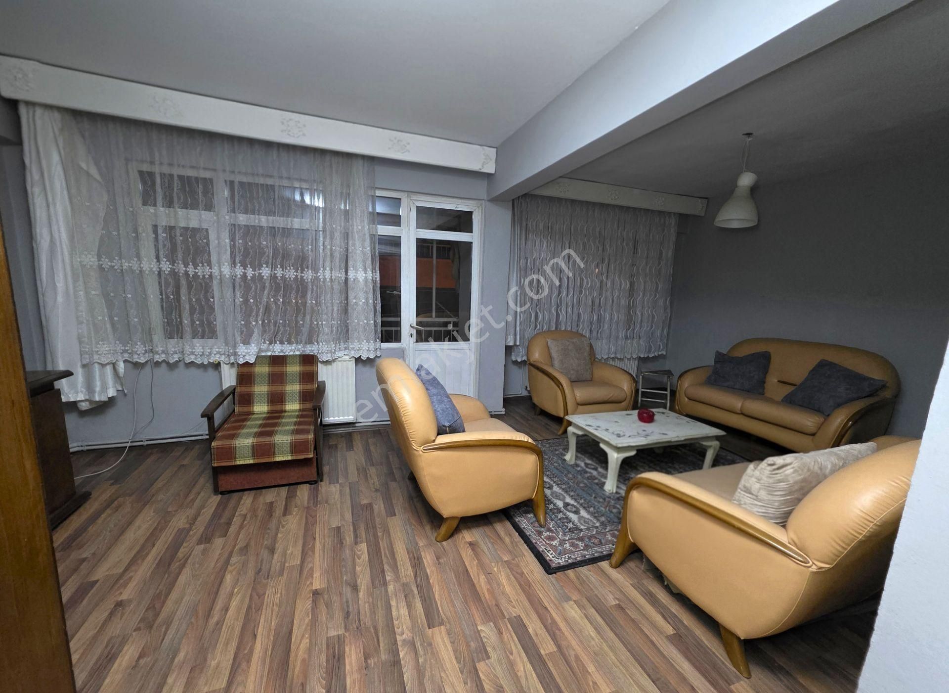 C21 Cius: Merkezde 2+1 Eşyalı Kiralık Daire