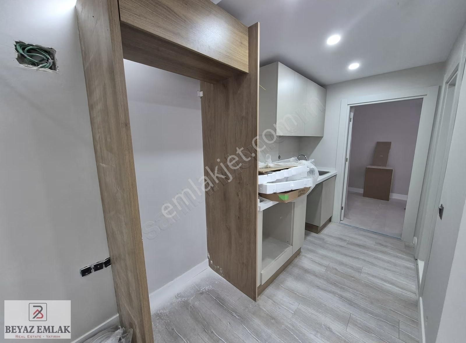 Yıldız Mah. Merkezi Konumda Doğalgazlı 2+1 Sıfır Ters Dubleks - Görsel 24