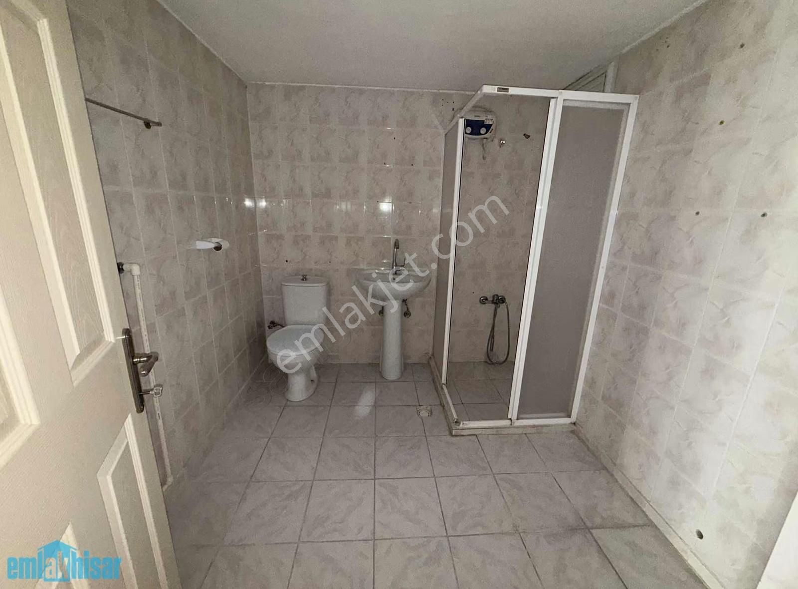 Akhisar Ragıpbey Mh. Tahirün Caddesinde Satılık 3+1 Arakat Daire - Görsel 21