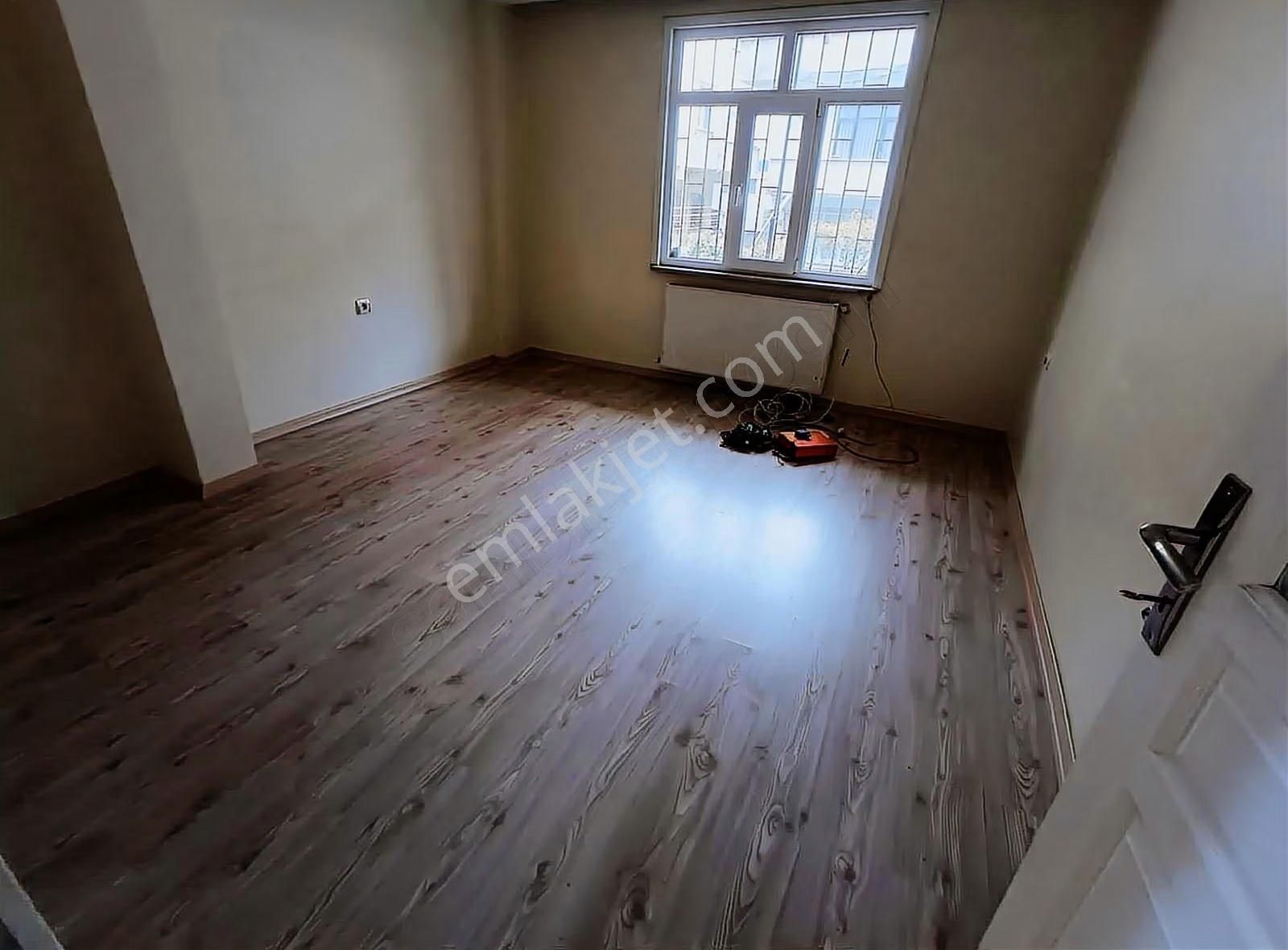 Zeno Emlak'tan Yüksek Giriş Kiralık 2+1 Daire - Görsel 3