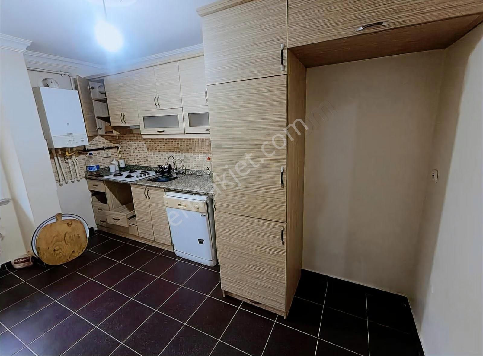 Zeno Emlak'tan Yüksek Giriş Kiralık 2+1 Daire - Görsel 8