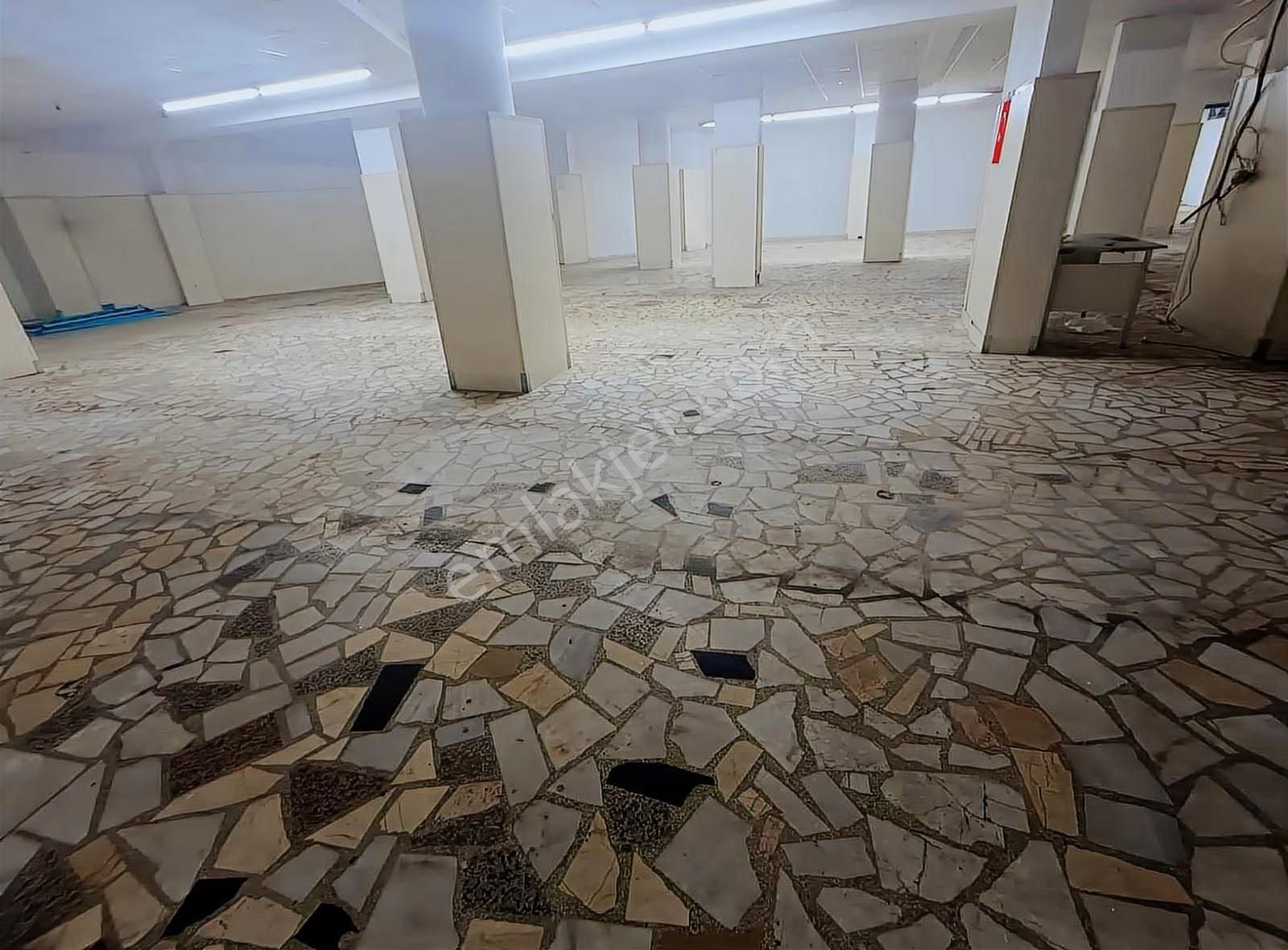 Zeno Emlak'tan Kiralık 600m2 Dukkan&depo Hafif İmalata Uygundur - Görsel 21